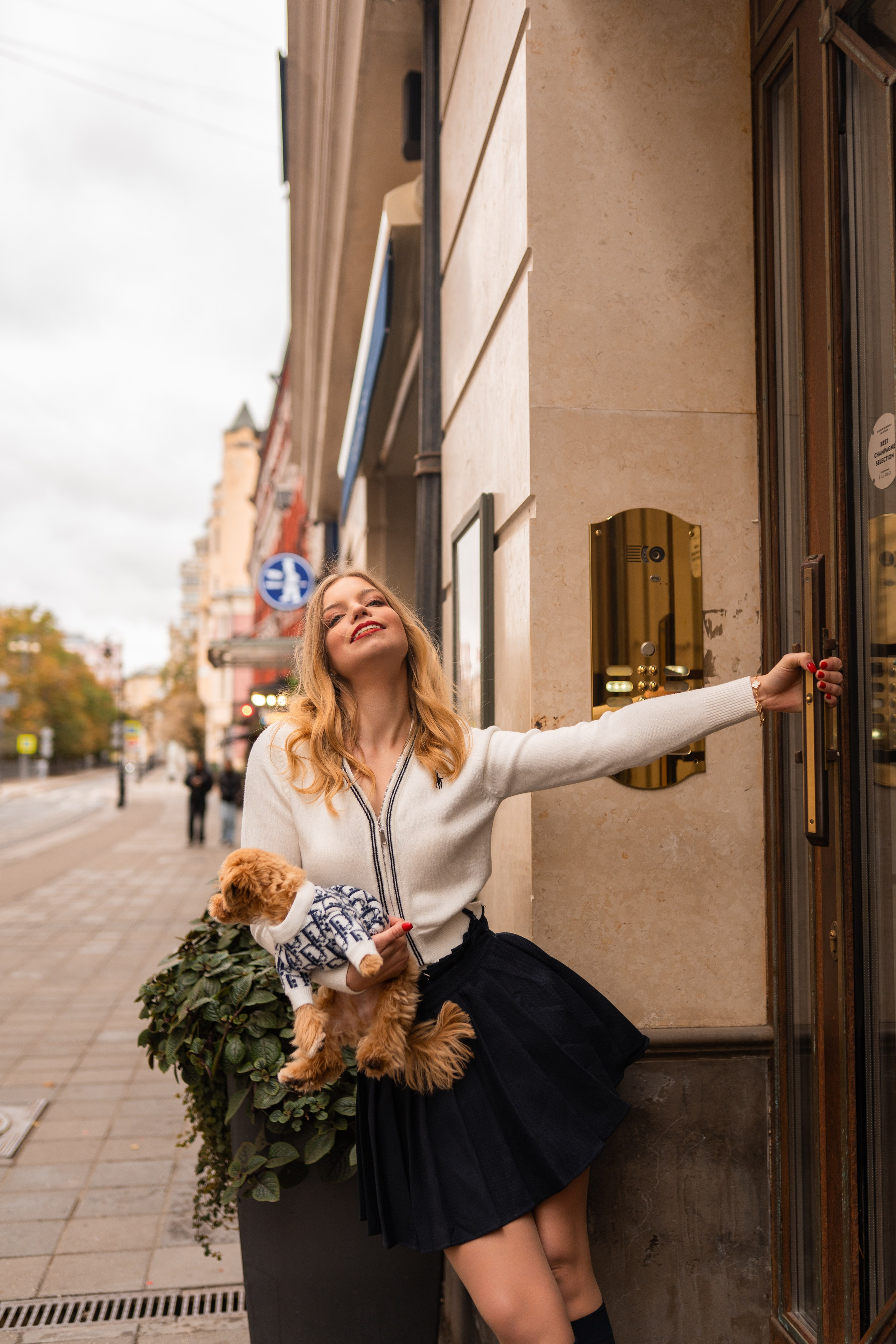 Индивидуальная прогулка на Патриках. Свадебный фотограф в Москве Анна Полушина
