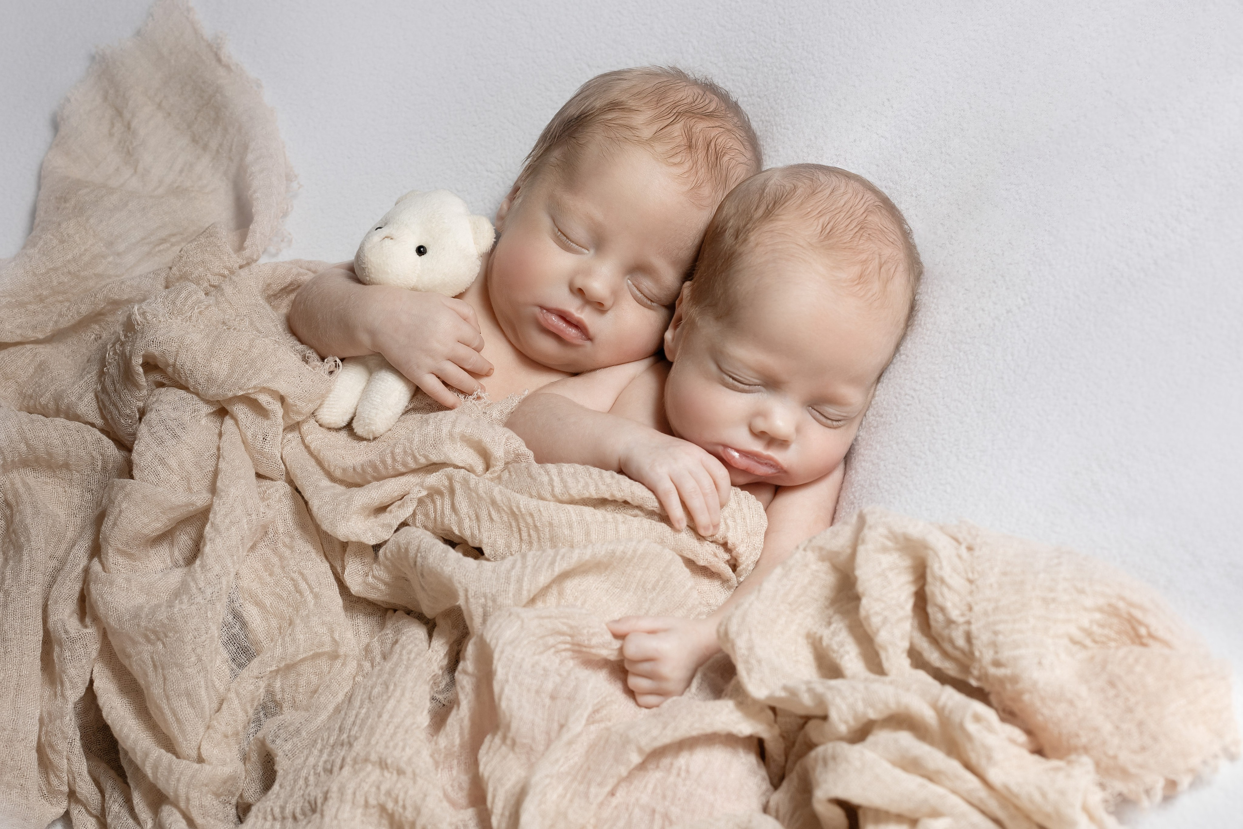 Ваня и Таня. Ольга SHREIBICUS — Фотография беременности и новорожденных Оренбург