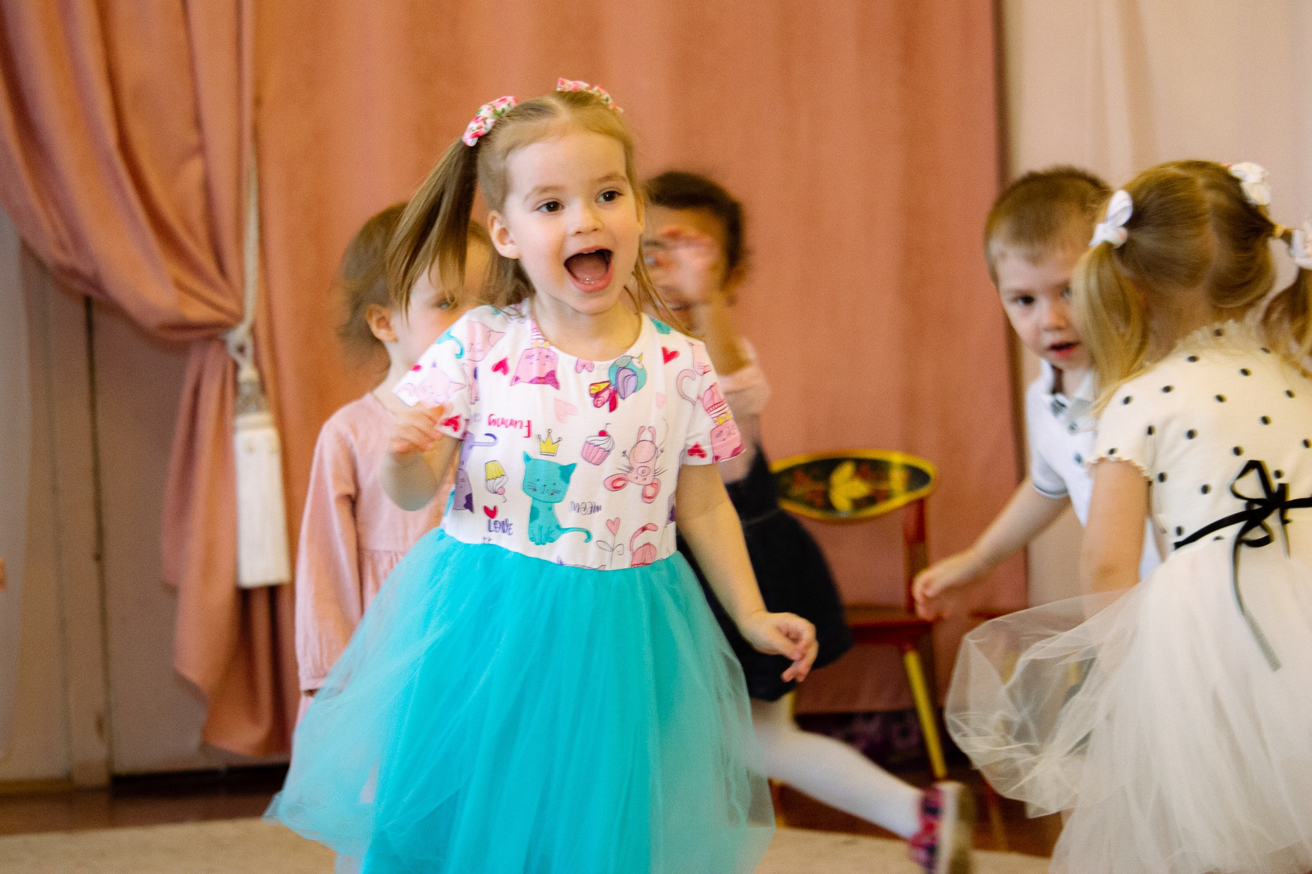 Утренник в яслях. Фотограф Великий Новгород Татьяна Чиглинцева