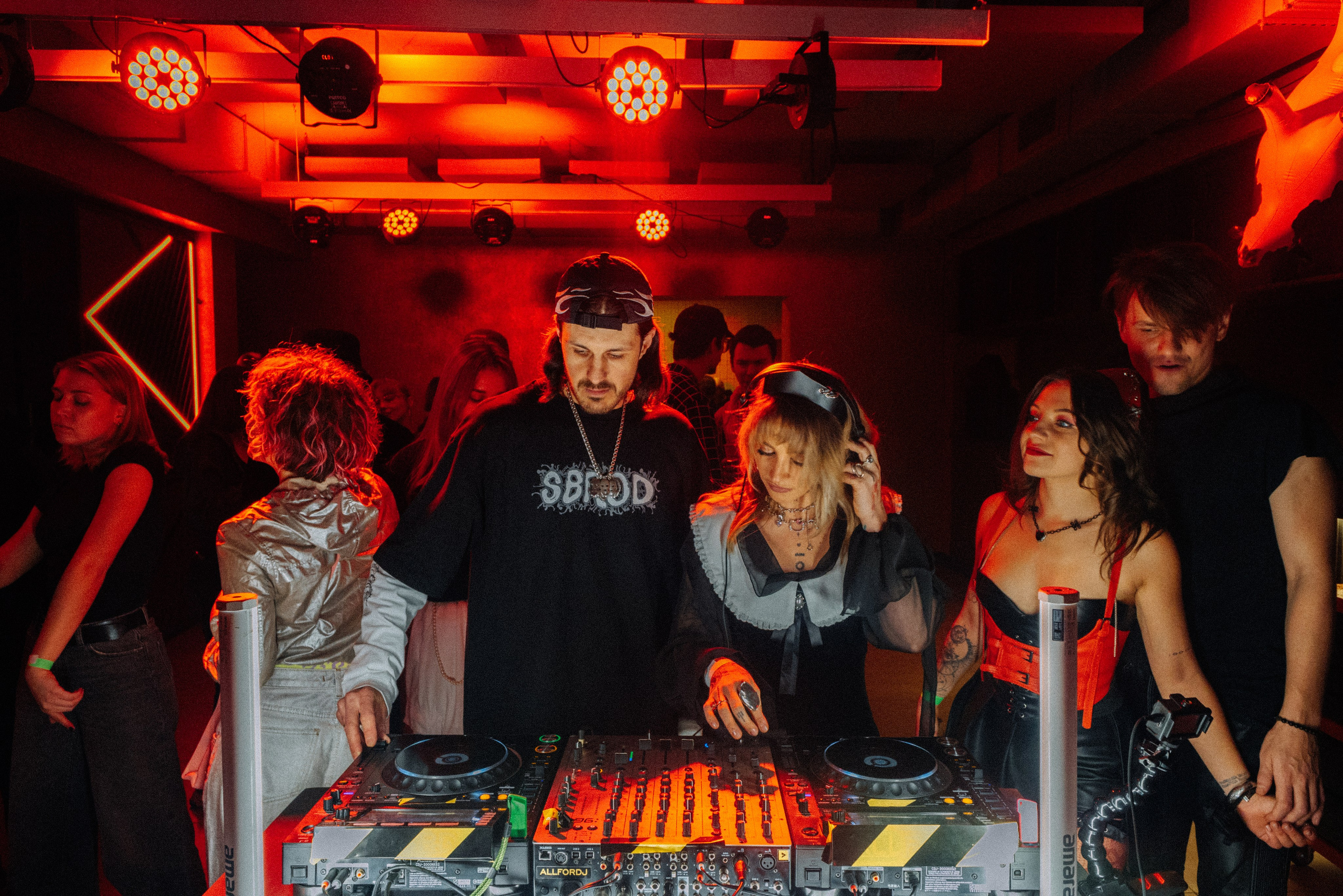 SBROD 008: КРЕПКИЙ МОТОР [ONLINE EVENT]. SBROD