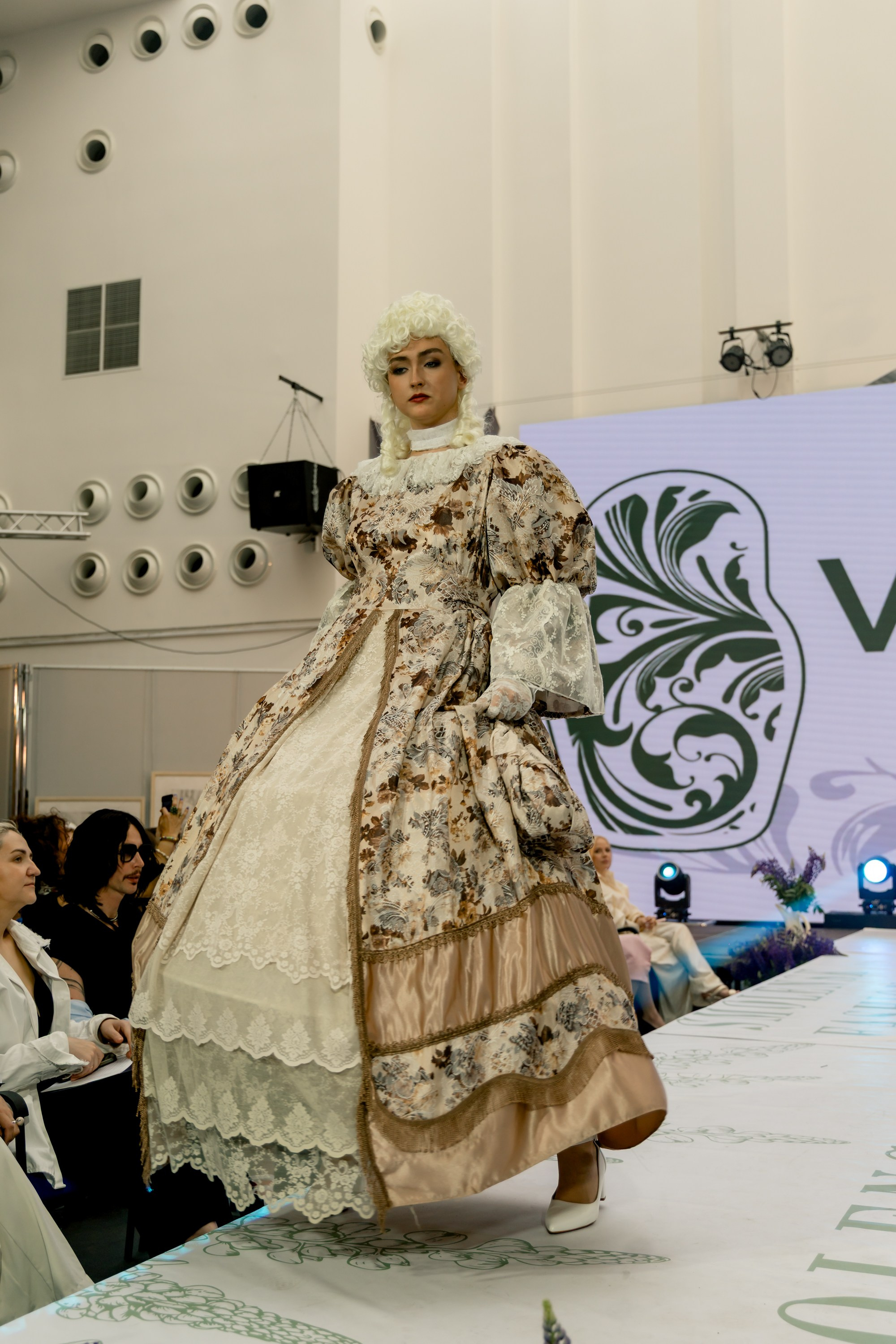 Smolensk Fashion Week 2025_День 2_Смоленская матрешка. Главная