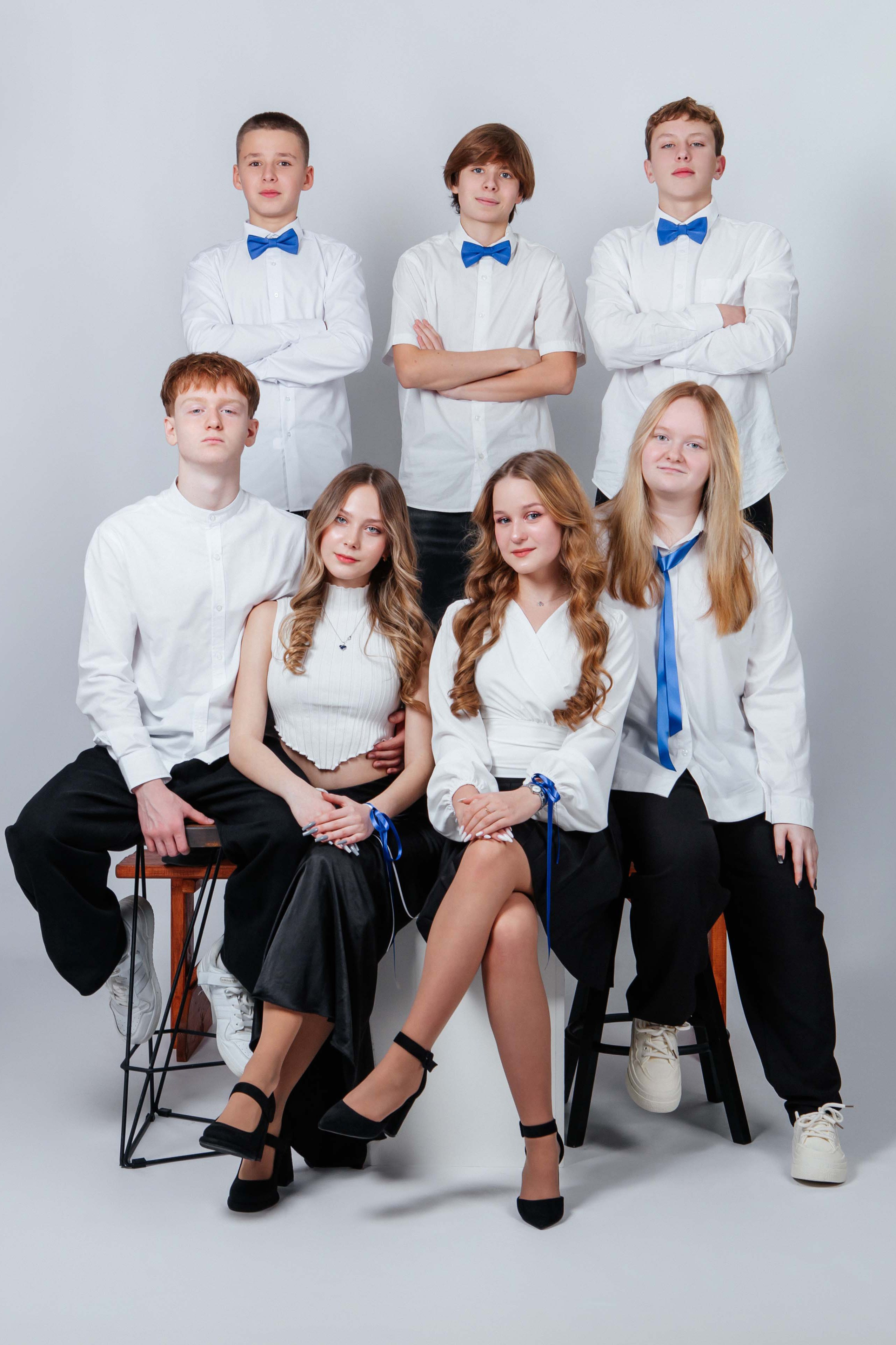 Белый фон. Фото дети. Выпускные альбомы Нижний Тагил