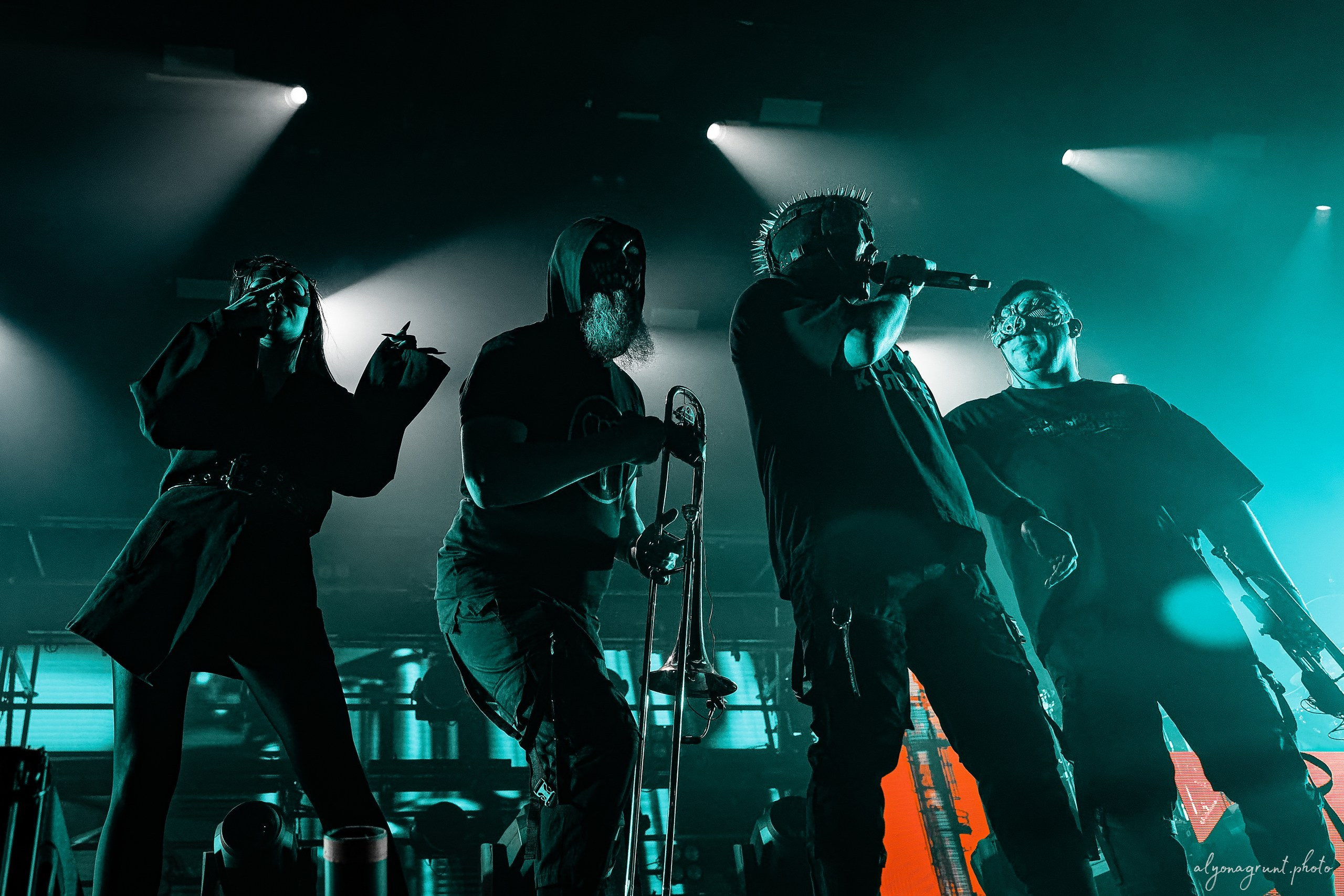 Пневмослон, фоторепортаж СПб, A2,17.10.2025. Алена Адрианова: фотограф в Санкт-Петербурге