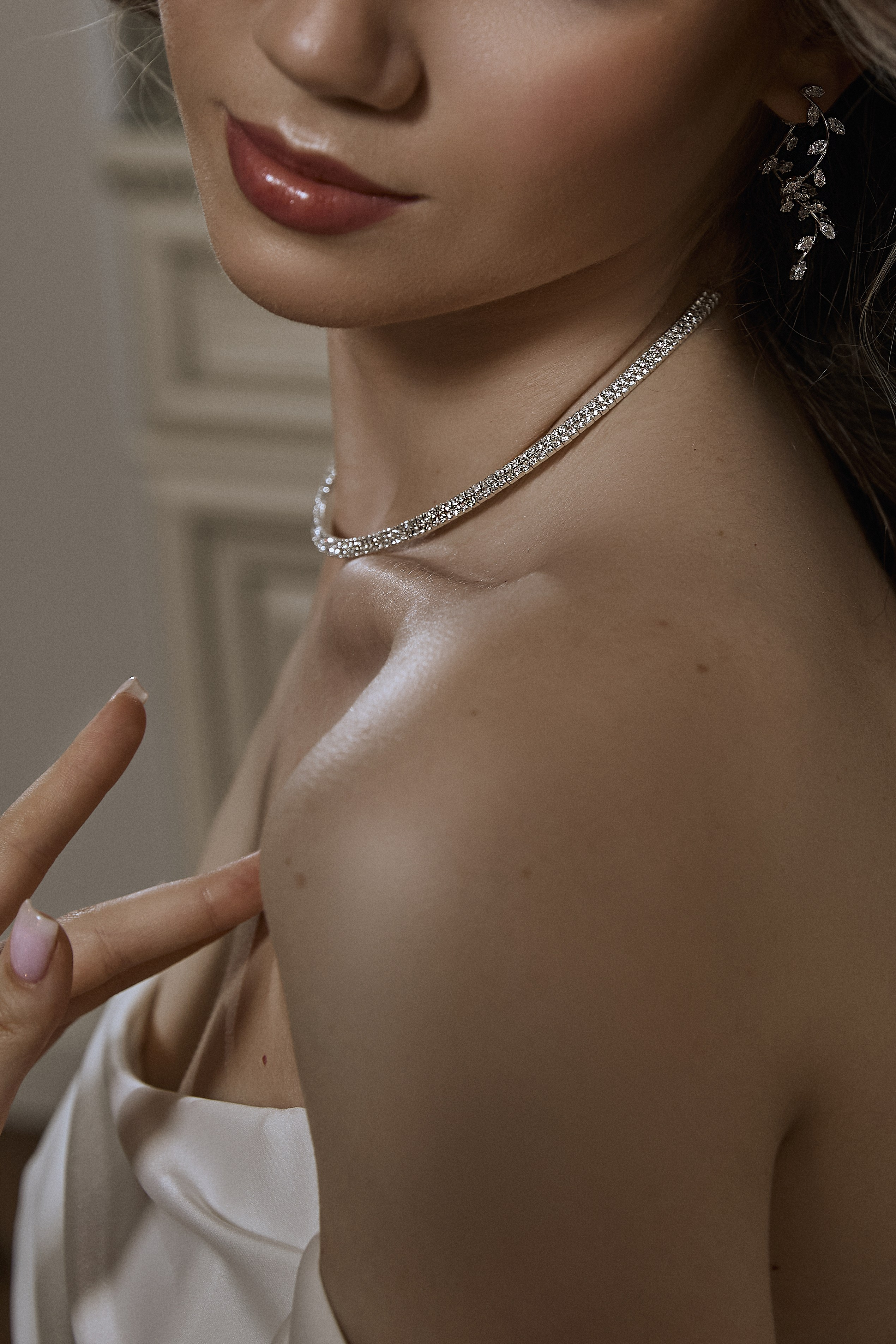 Утро невесты в отеле. Фотограф в Твери Helga J. Fox