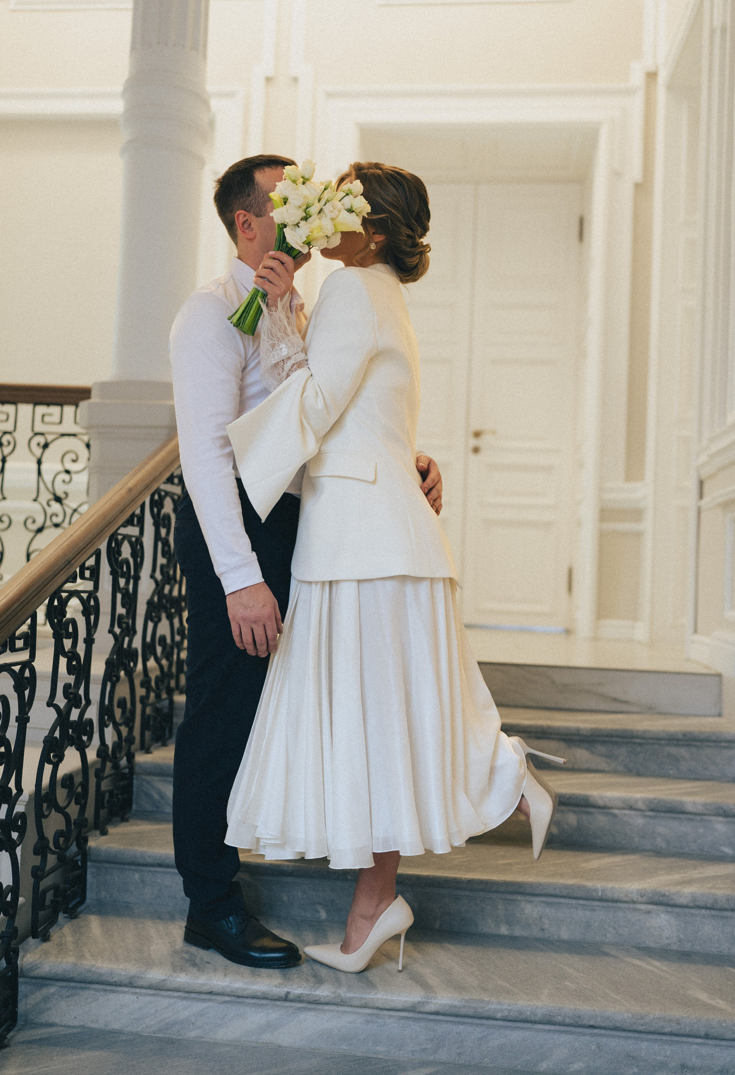 Свадебная фотосессия в загсе. Фотограф из Екатеринбурга Алена Мусалимова