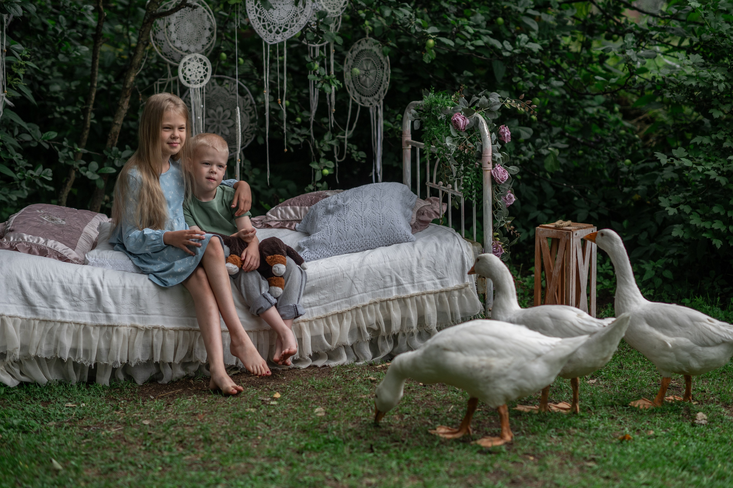 В САДУ. Семейный фотограф Екатеринбург Лора Мур