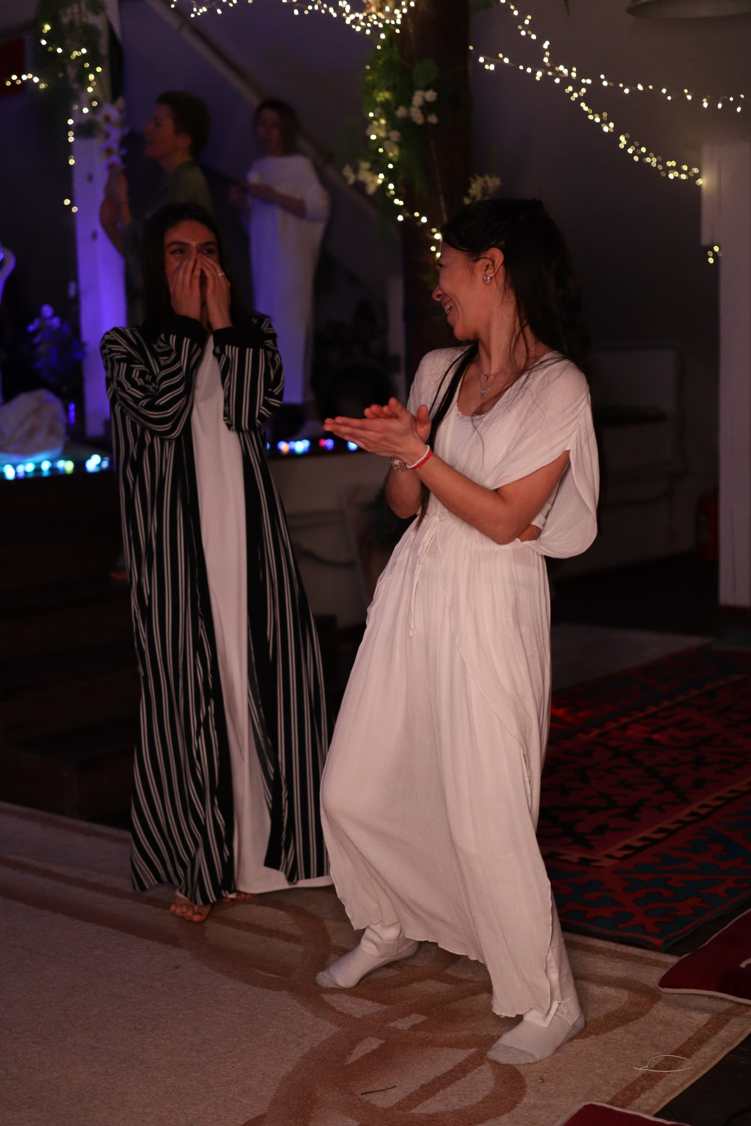 Bhakti Mantra. Photo Ninja