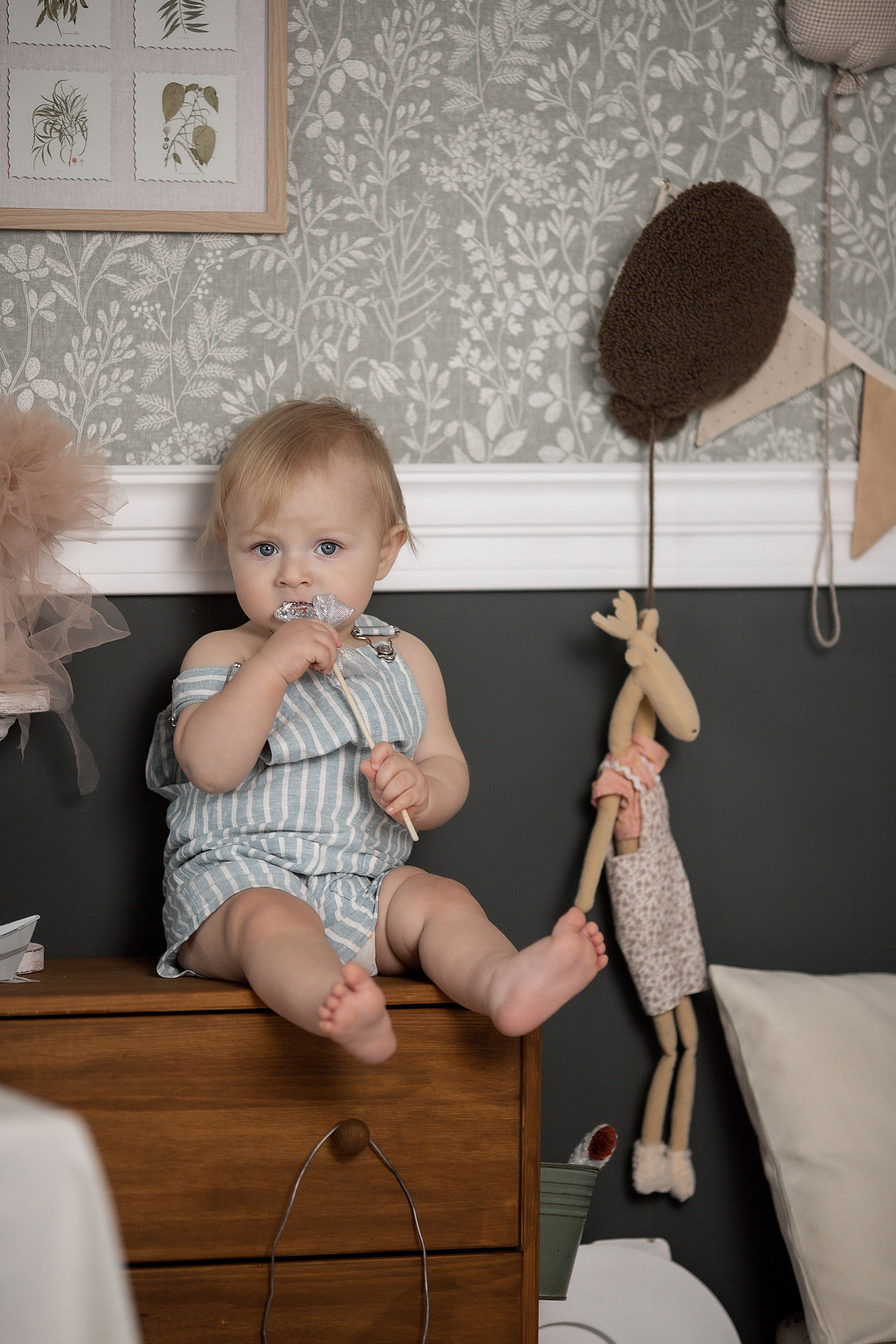 Малыши. Фотостудия Фонарь