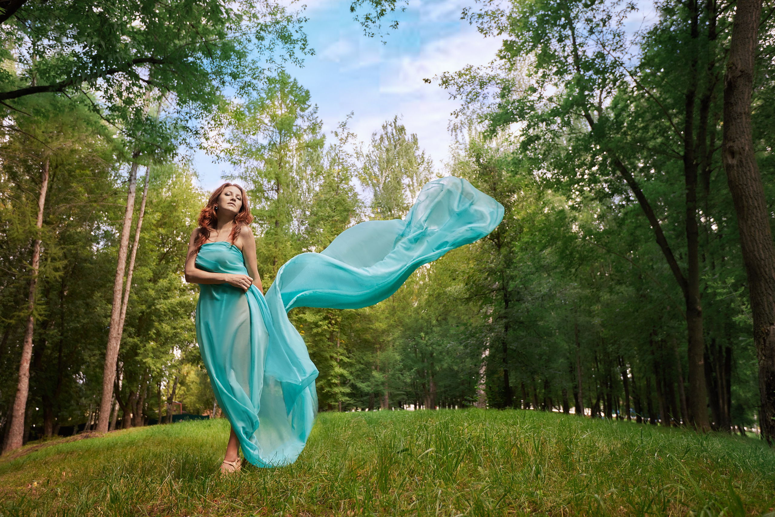 Летняя фотосессия на природе, в лесу, на улице. Семейная с детьми