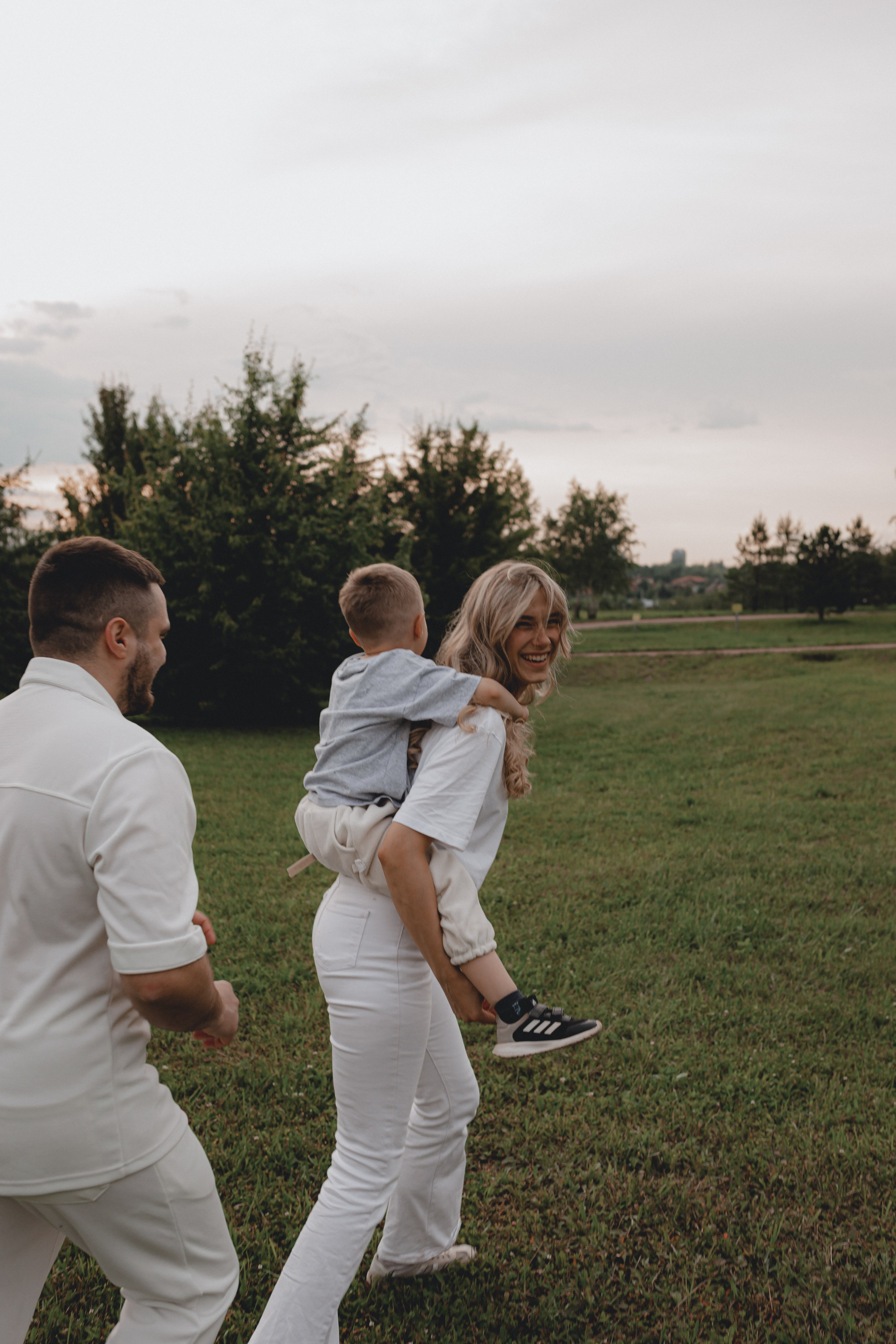 Рина, Иван и Лев. Женский, свадебный и love story фотограф в Москве