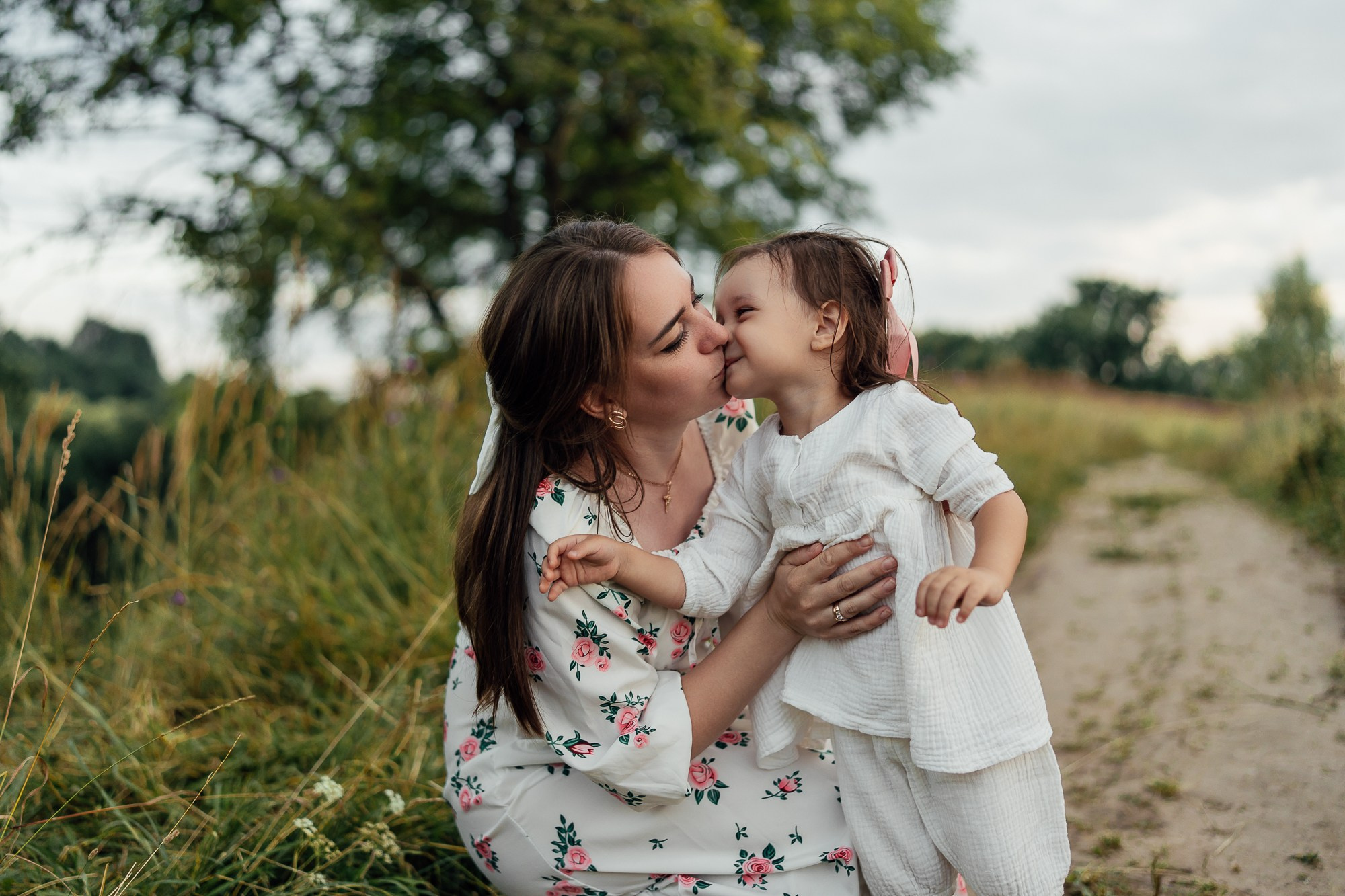 Семейная фотосессия на природе. Свадебный и репортажный фотограф в Ярославле Евгений Сальников
