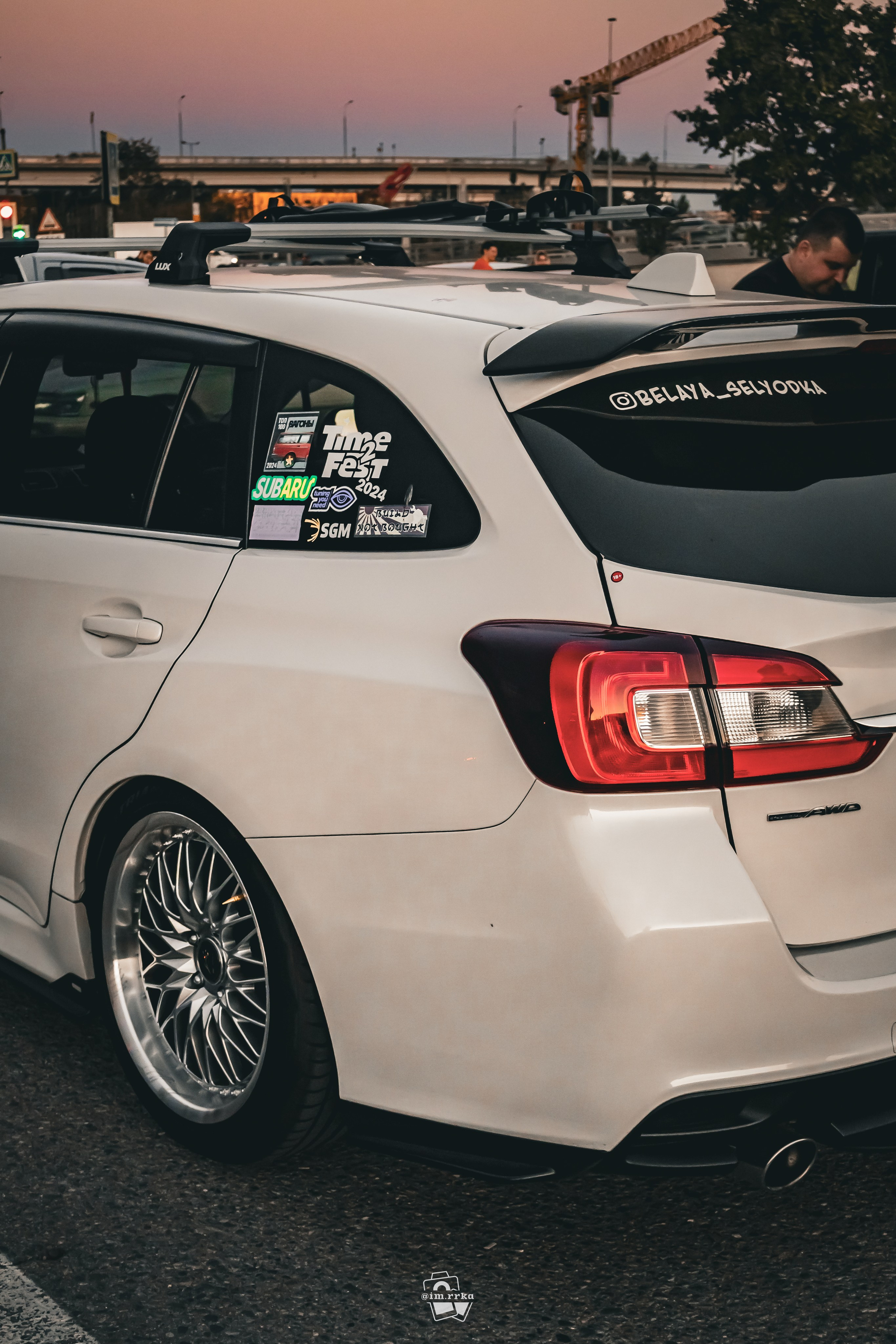 Короткая фотосессия. Subaru Levorg. Ирина Санрайз — Автомобильный фотограф в Москве