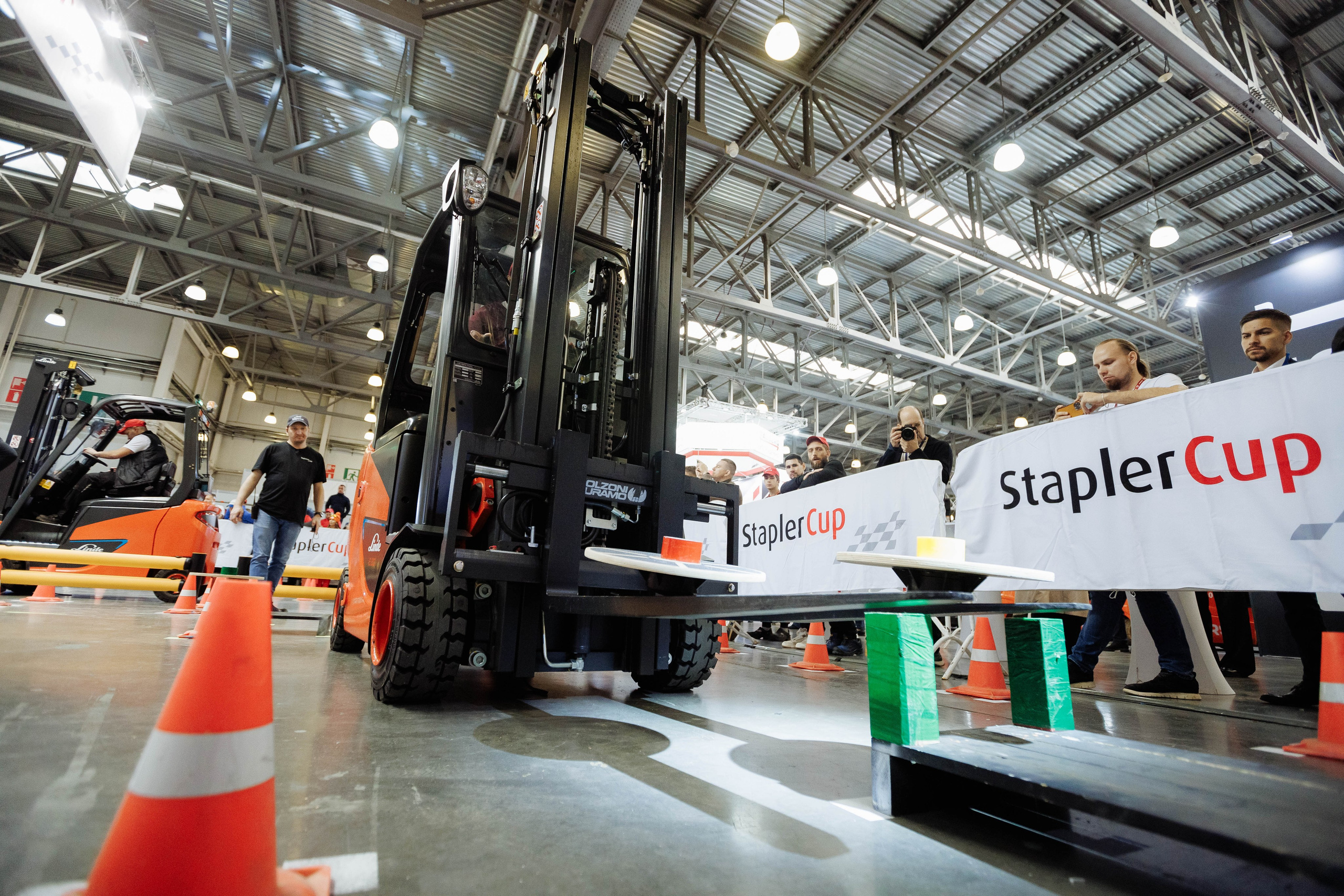 Stapler cup (Крокус экспо). Репортажный фотограф на мероприятие в Москве Алексей Терентьев