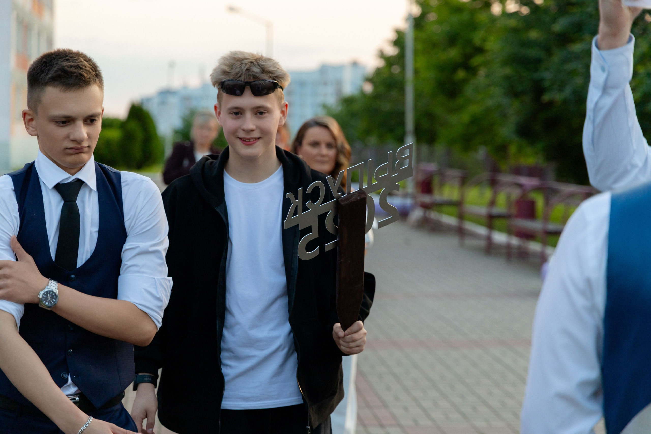 Школьный выпускной 2025 год в Минске, Беларуси. Свадебный фотограф в Минске/Беларуси Сергей Спиридонов