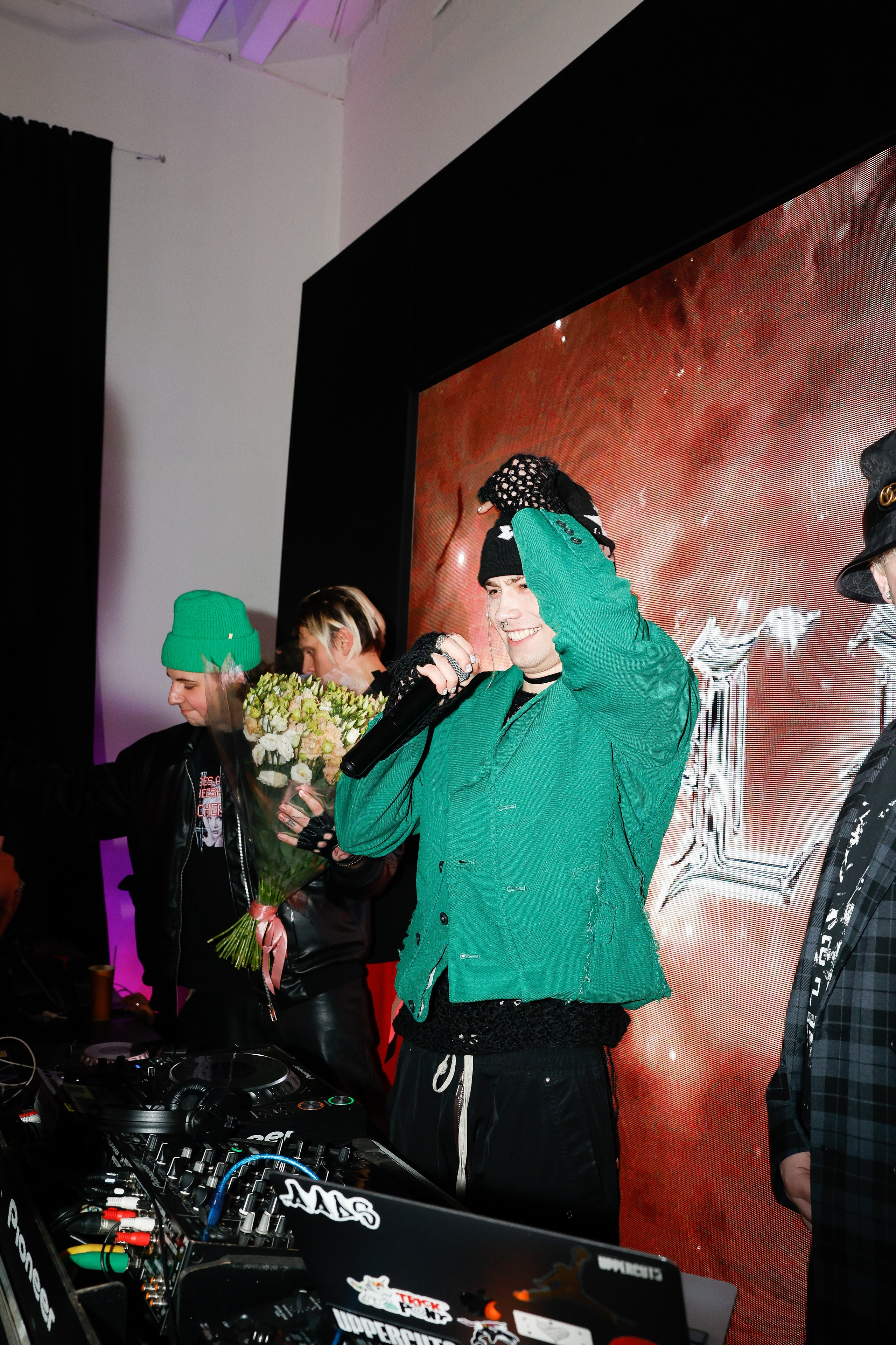 ALISHA. Nikolskayasecular