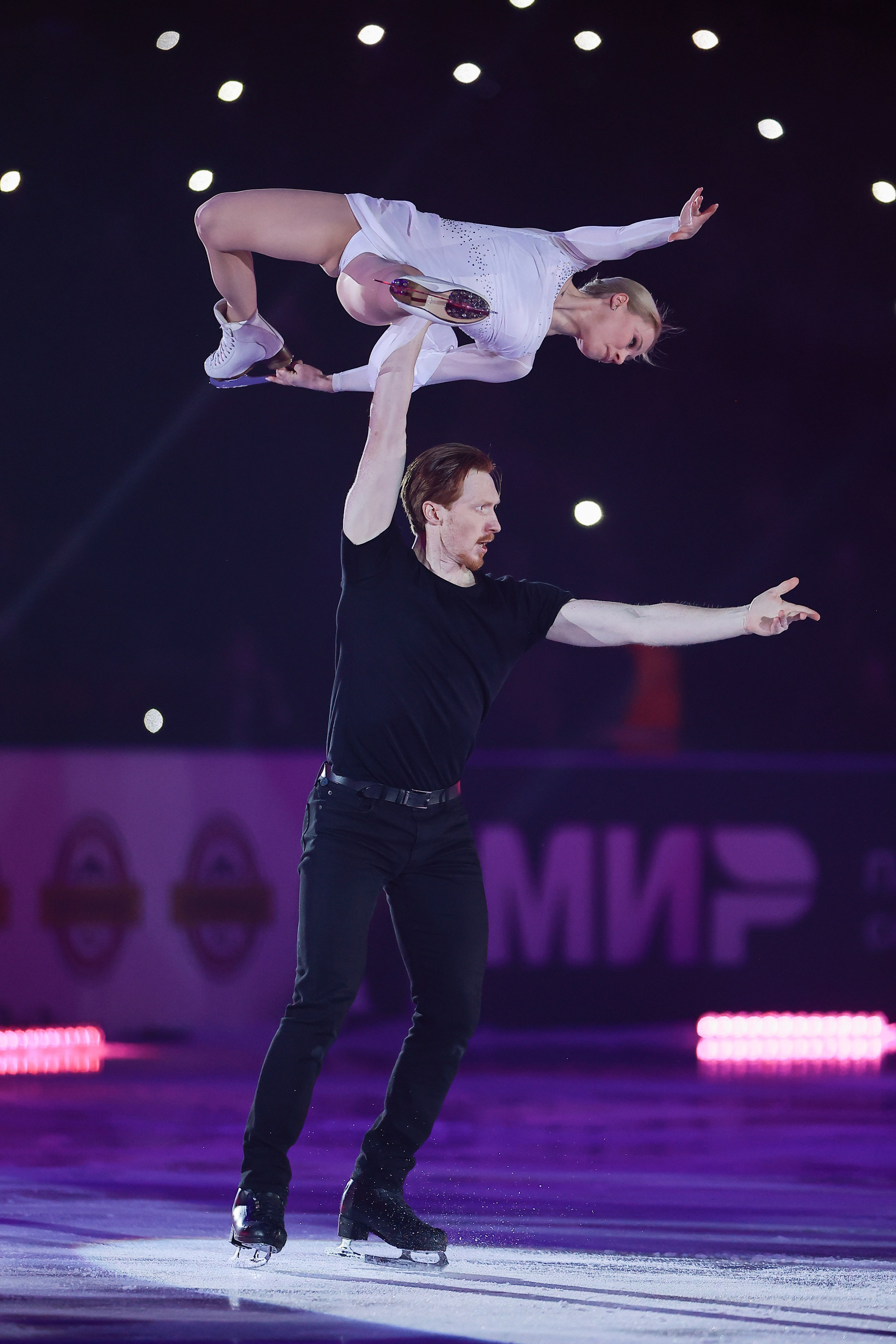 Шоу Team Tutberidze. Спортивный репортажный фотограф Казань Нафис Сиразетдинов