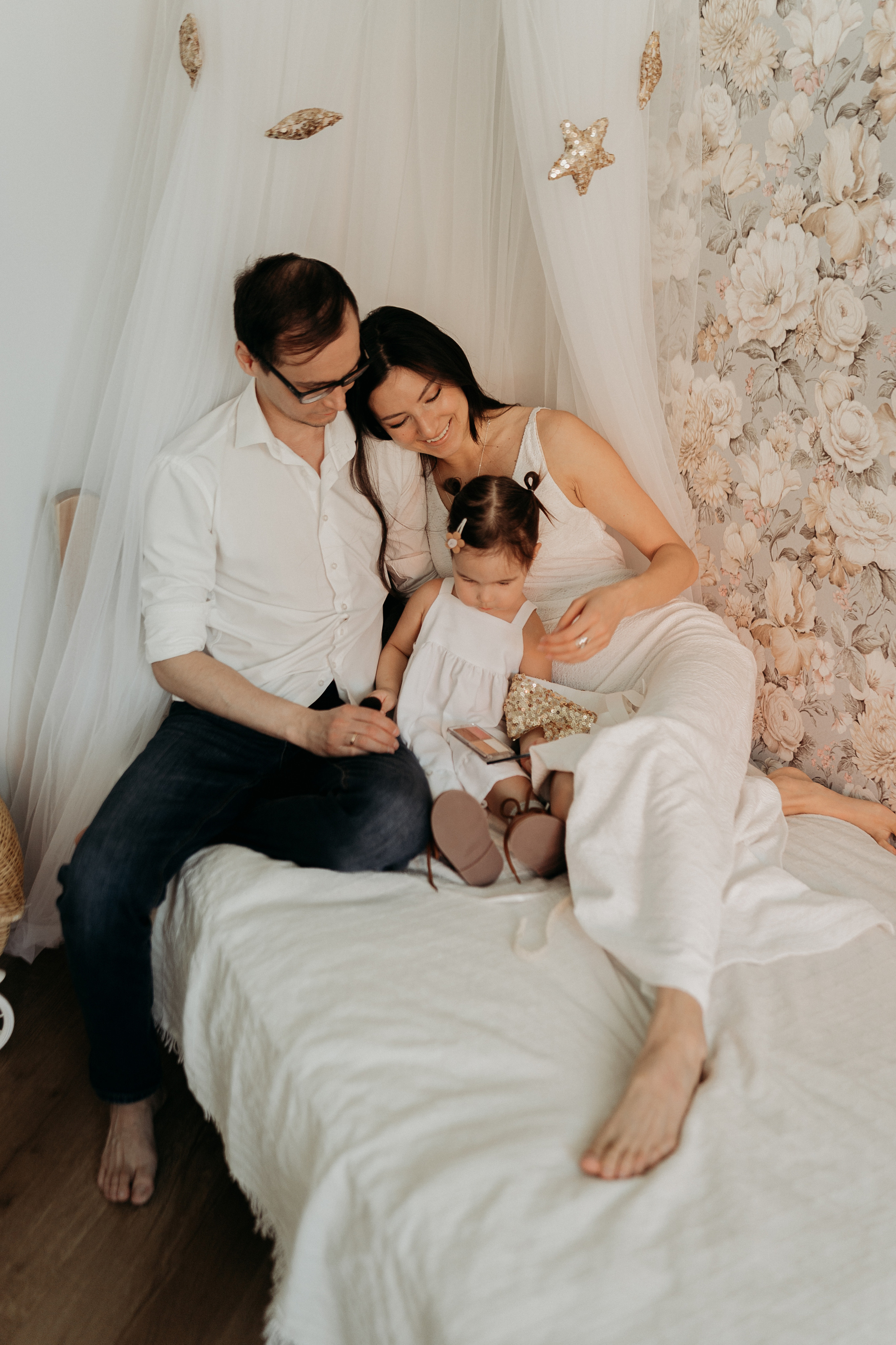 Гульнара, Эрик и Бэлла. Семейный и домашний фотограф в Уфе Ирина Гарасюта