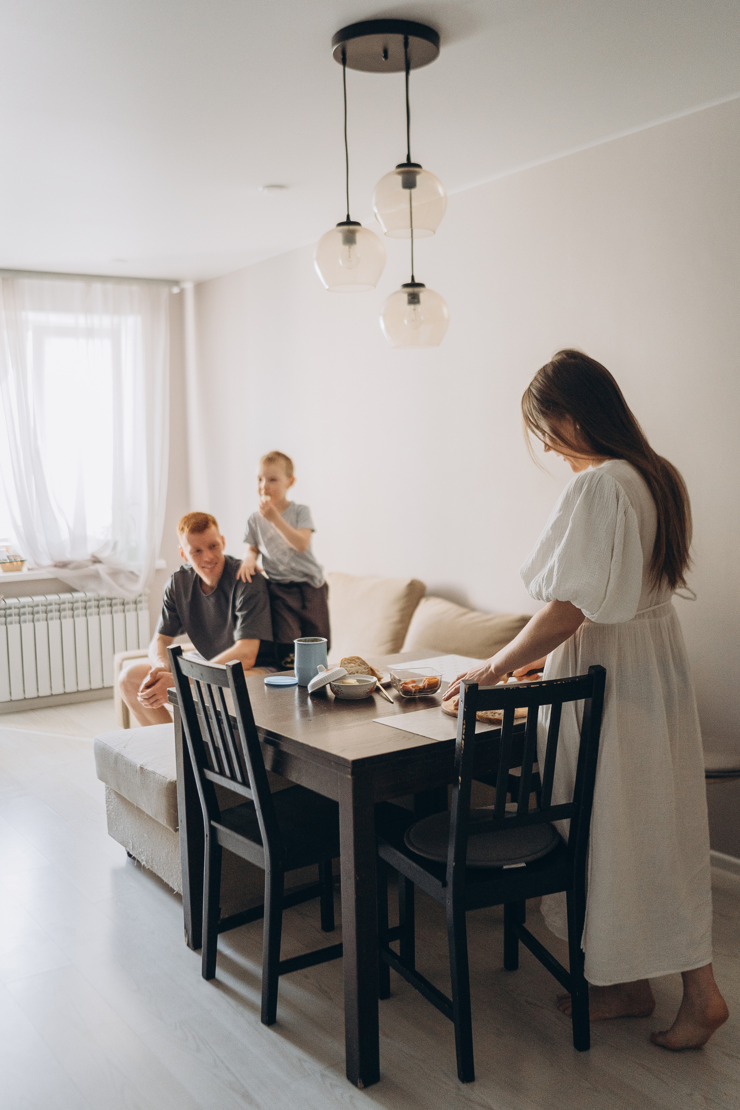 Домашняя: Дилара, Владимир, Дина и Родион. Семейный и домашний фотограф в Уфе Ирина Гарасюта
