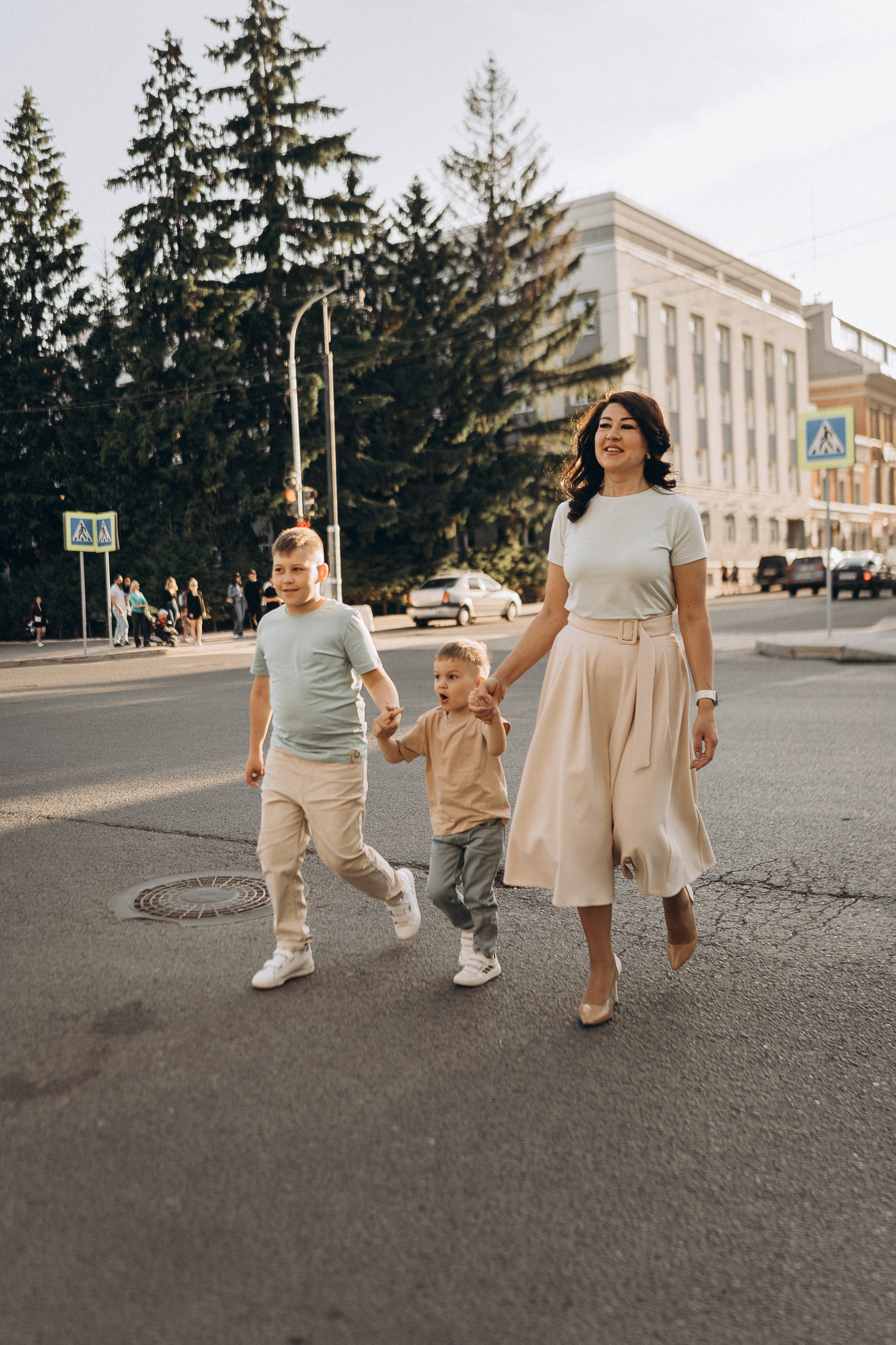 Прогулка в центре города. Семейный и домашний фотограф в Уфе Ирина Гарасюта