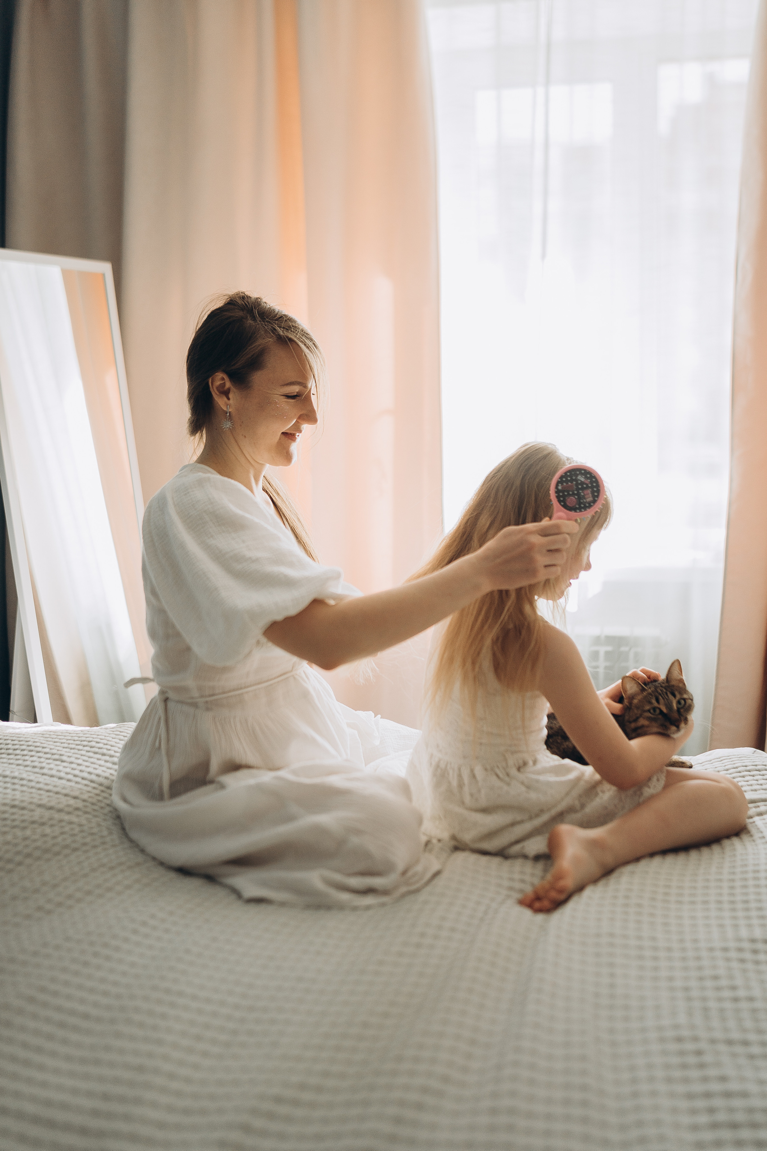 Домашняя: Дилара, Владимир, Дина и Родион. Семейный и домашний фотограф в Уфе Ирина Гарасюта