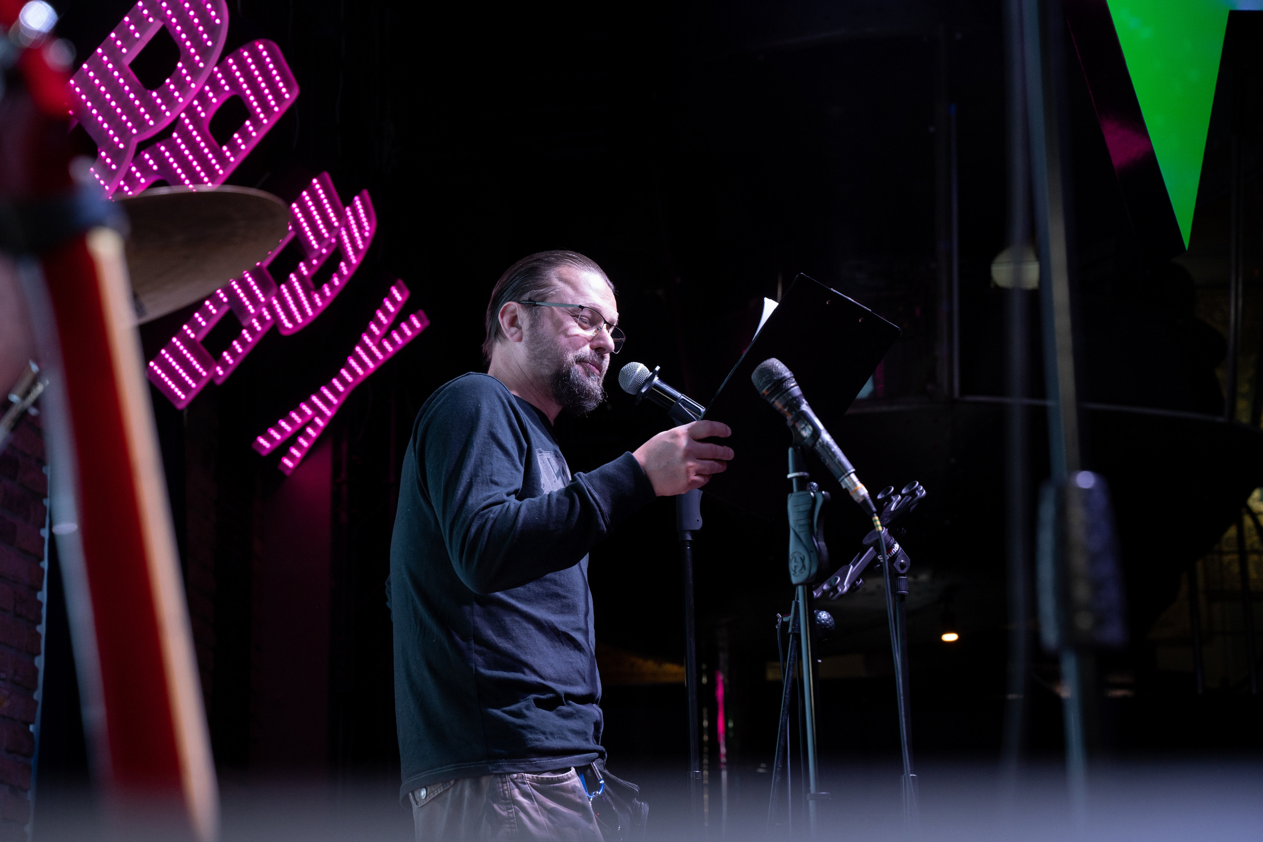 Тотальный диктант. Илья Чёрт. Фотограф в Новосибирске | Фотограф Валентина Борновалова