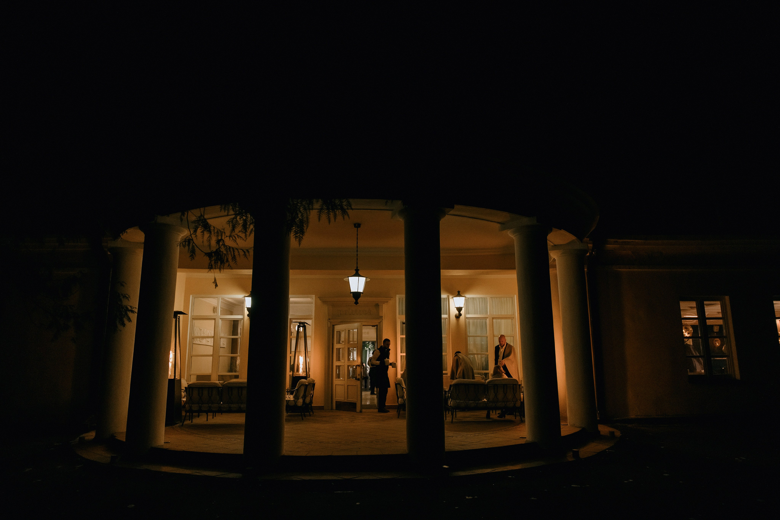 Свадебный банкет на вилле Политика. Свадебный фотограф Москва