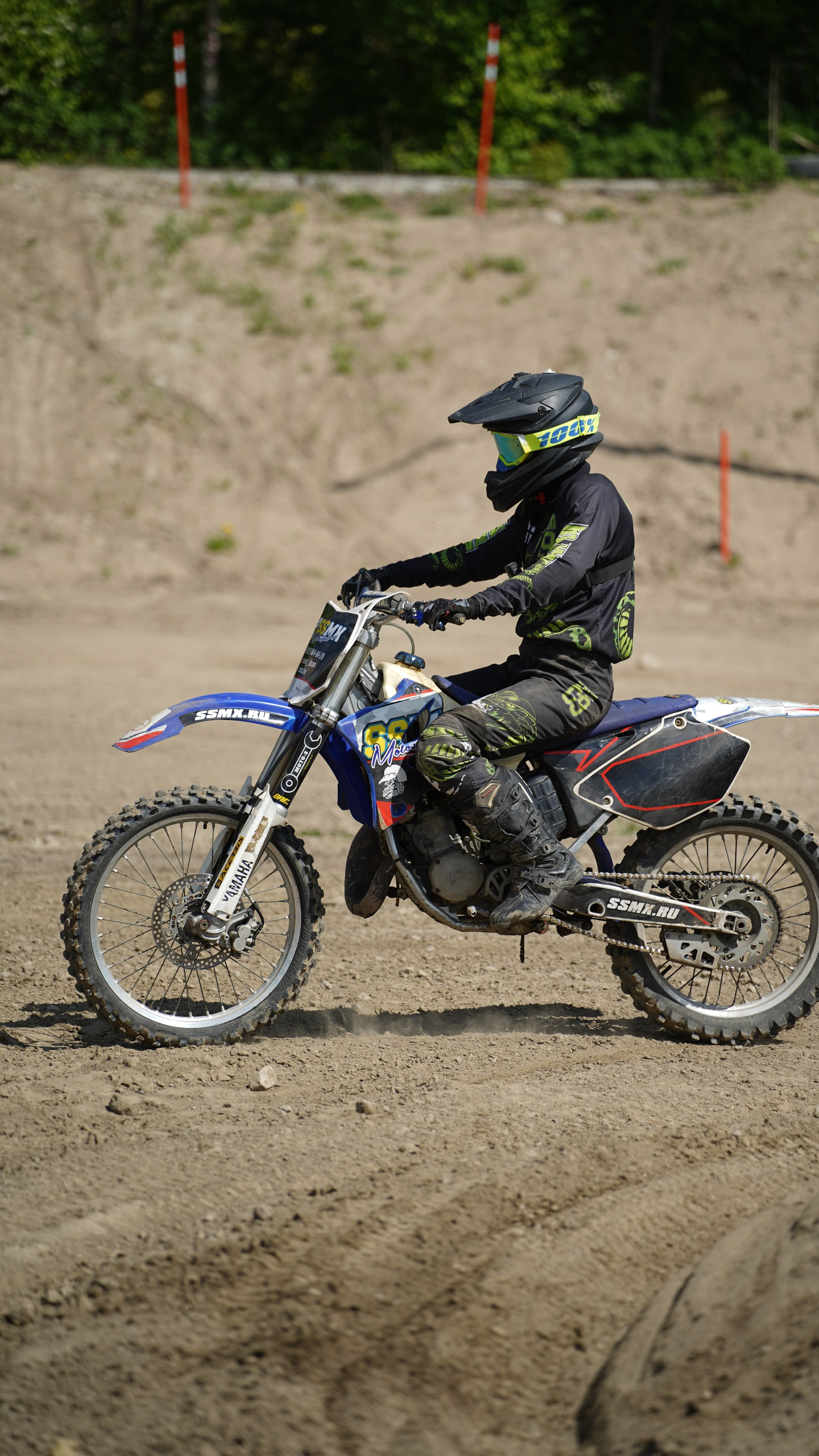 Катя Ли. Графический дизайнер Илья Левченко