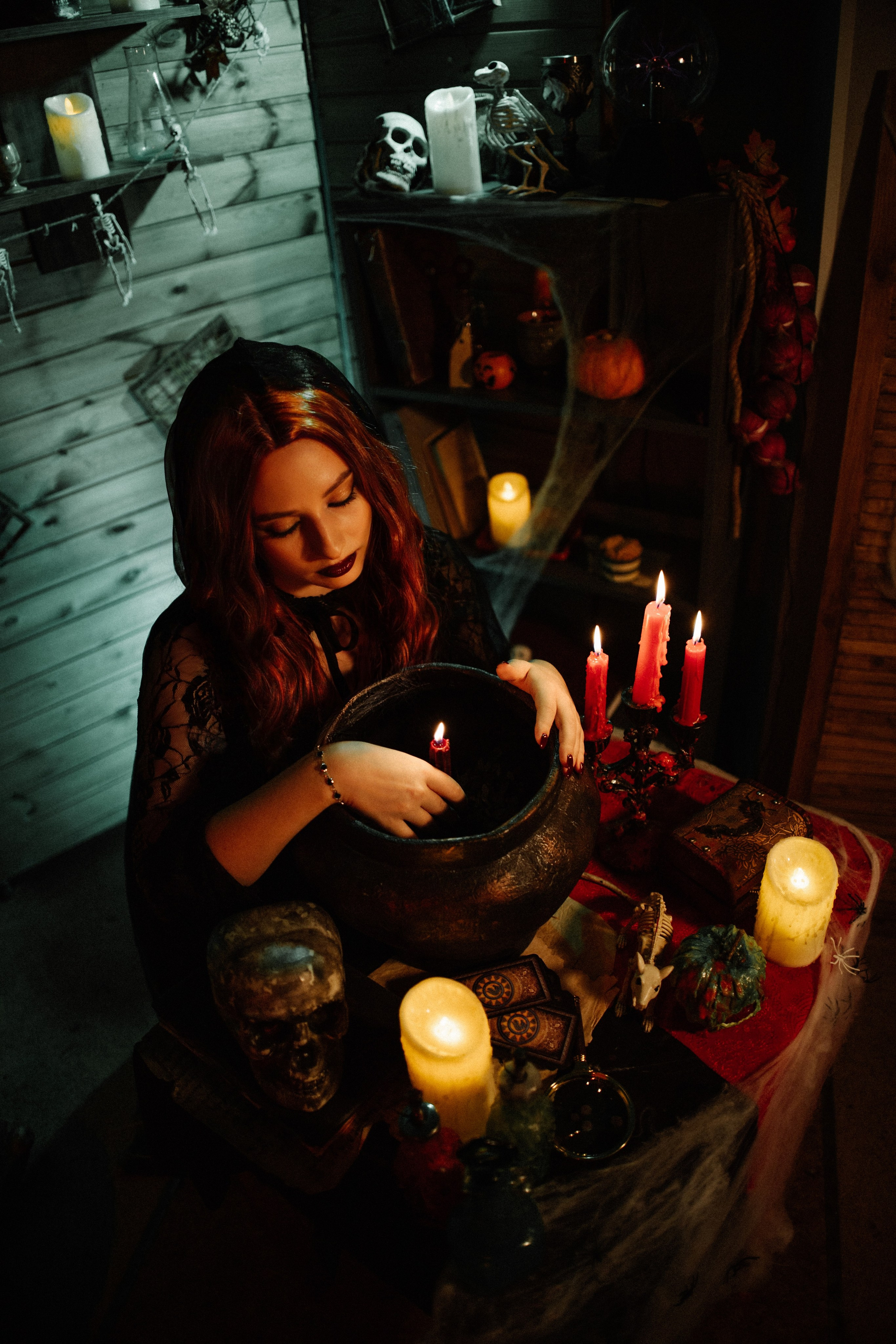 Для Саши | ведьма соблазнительница 🕯️. Портретный фотограф в Новосибирске