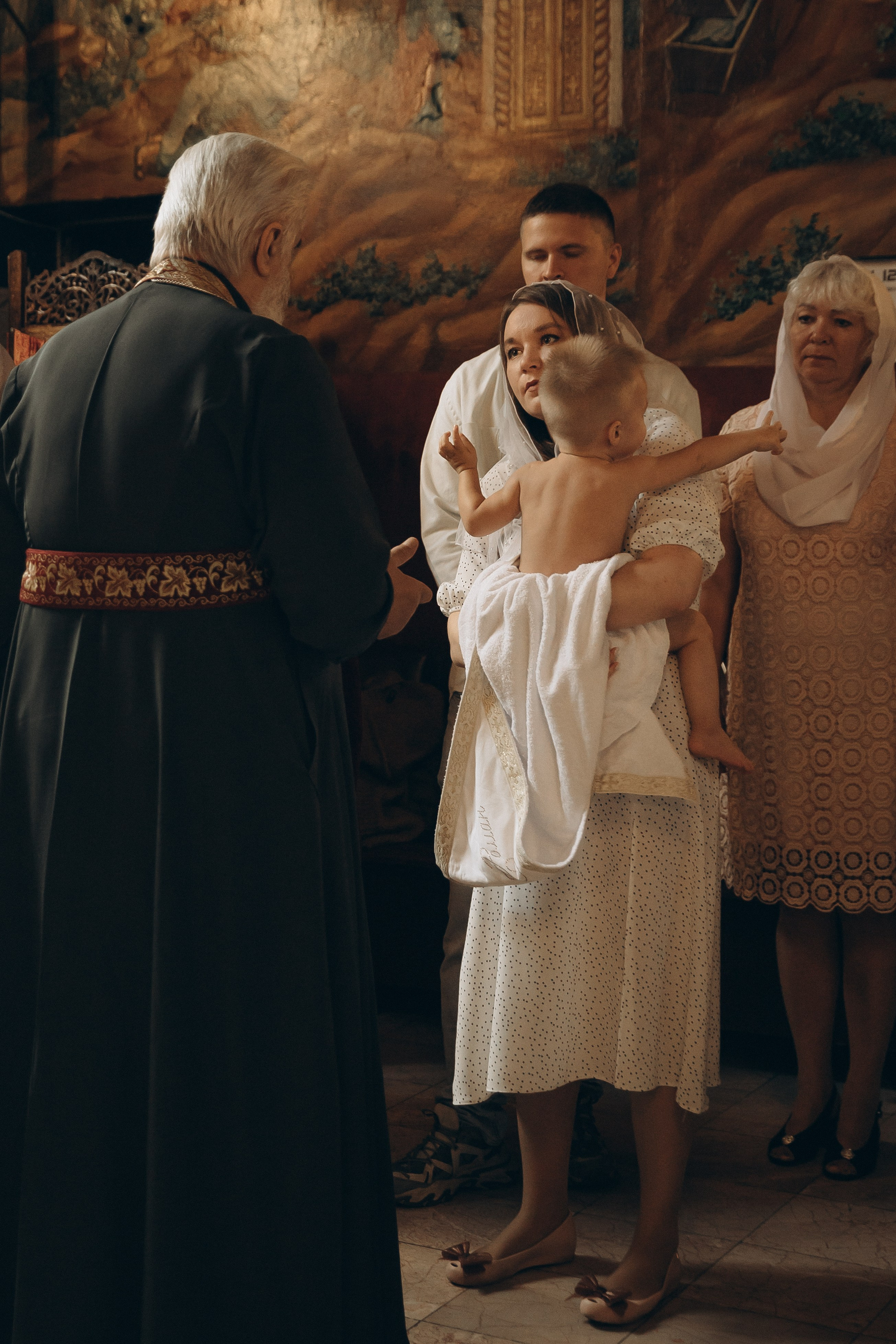 Крещение. Семейный фотограф в Москве и Королеве Евгения Баукова