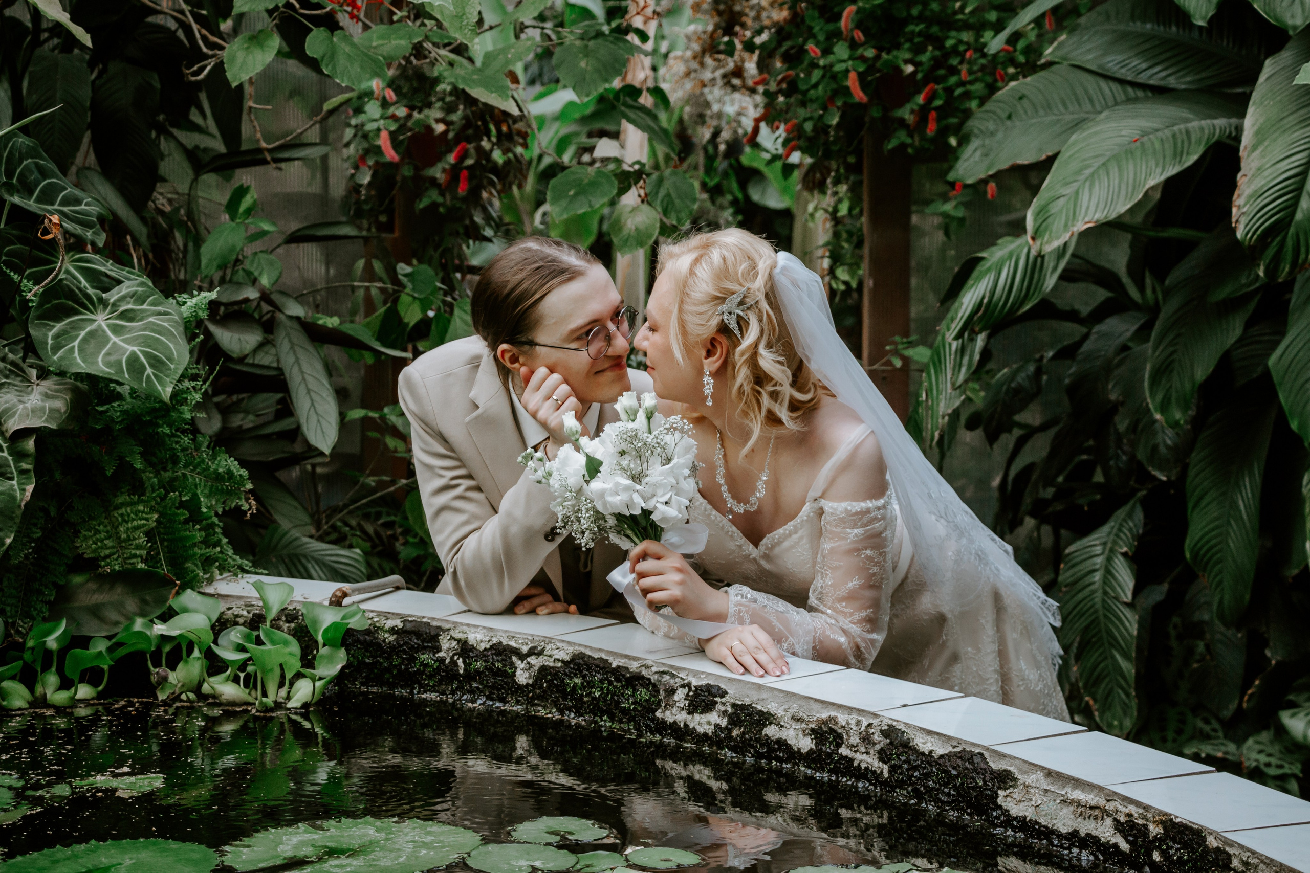 Свадебная фотосессия в оранжерее, Екатеринбург. Александр и Дарья. Фотограф в Екатеринбурге Пойгина Елена