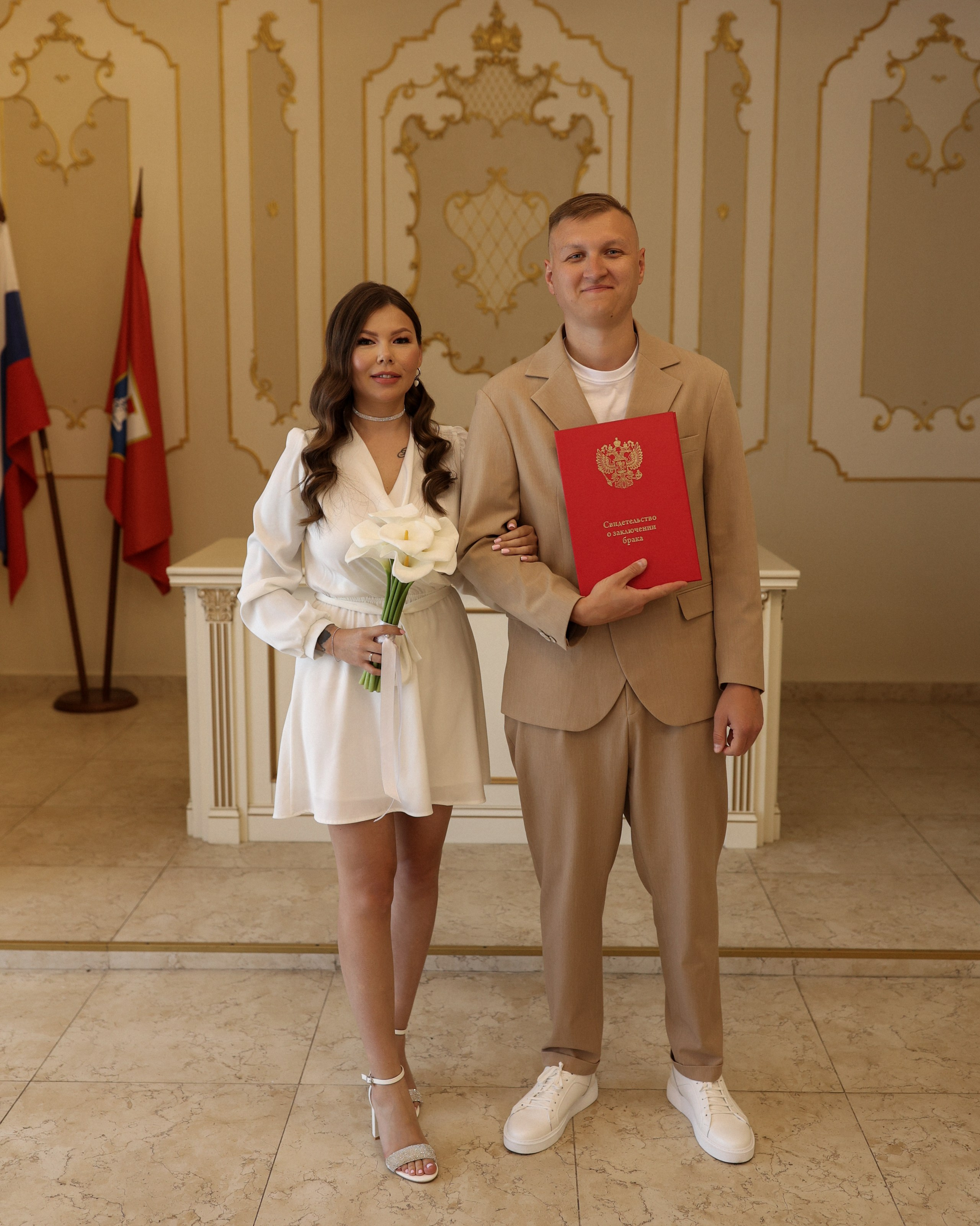 Роспись и прогулка в старом Херсонесе. Фотограф в Севастополе и Крыму Артем Волобуев