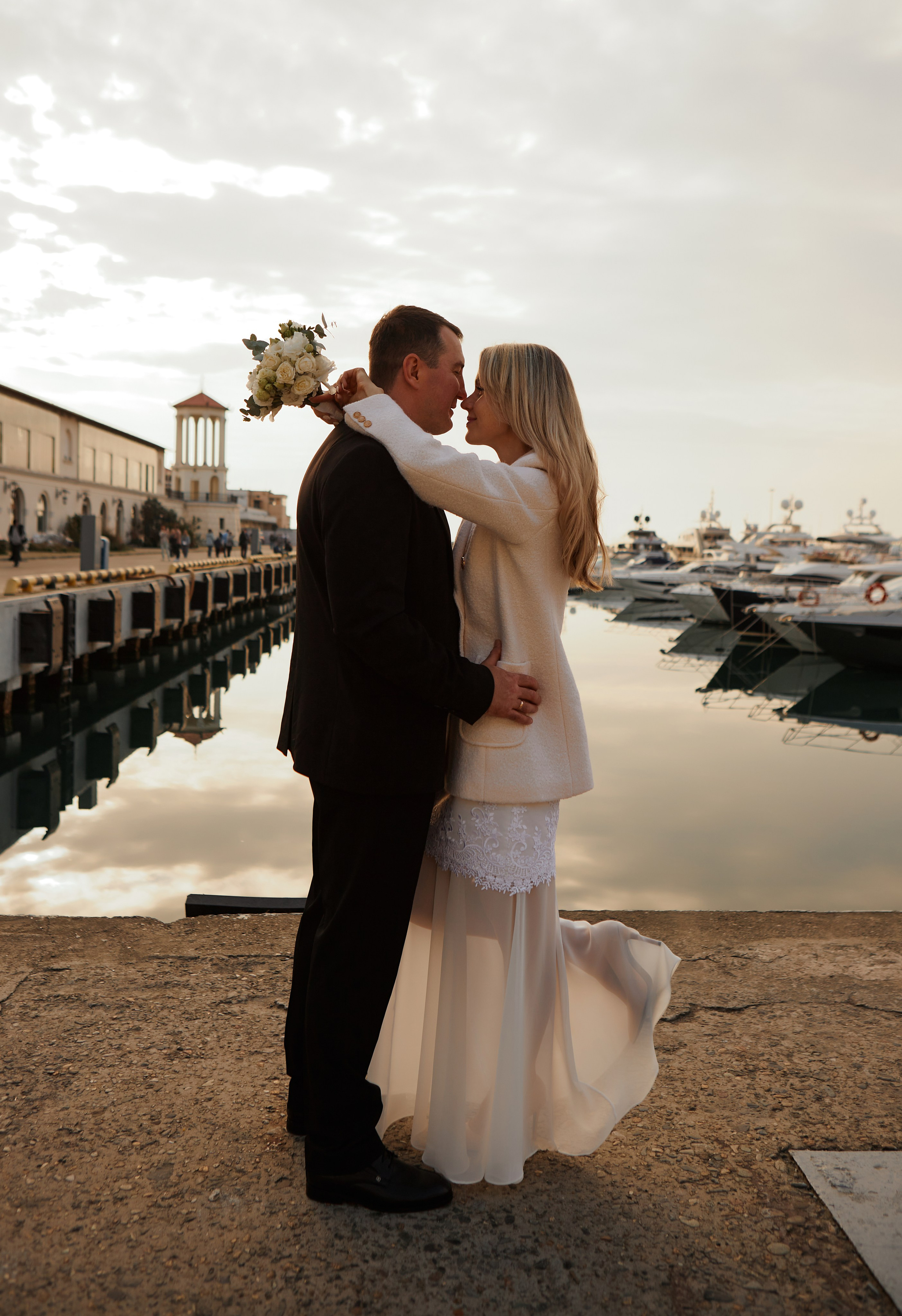 Свадебная фотосессия в Сочи. Фотограф Сочи-Красная поляна. Свадебный и семейный фотограф в Сочи-Красной поляне Ларионова Анна