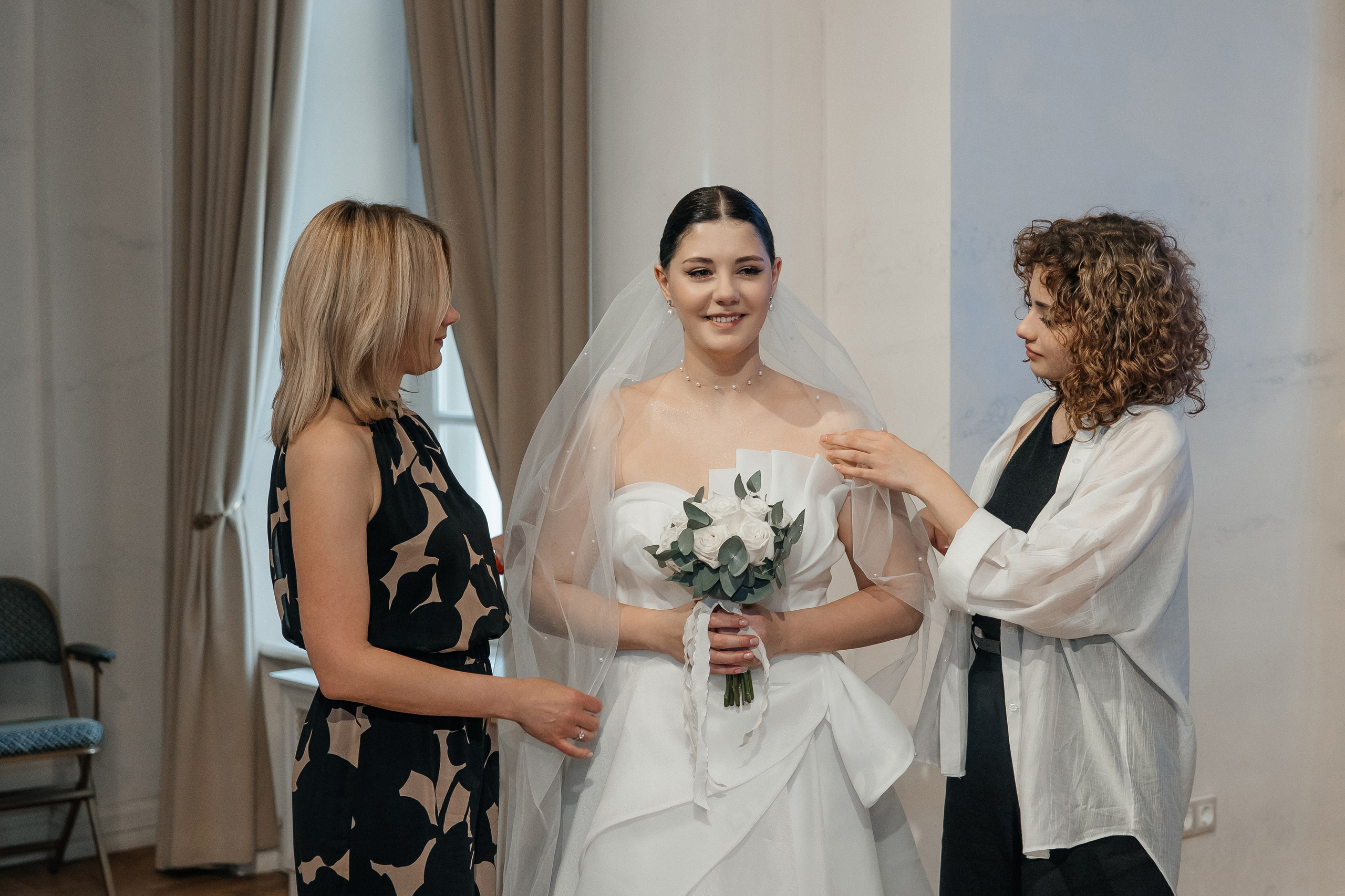 Регистрация брака в Усадьбе Васильчиковых. Свадебный фотограф в Москве Дарья Олендарёва