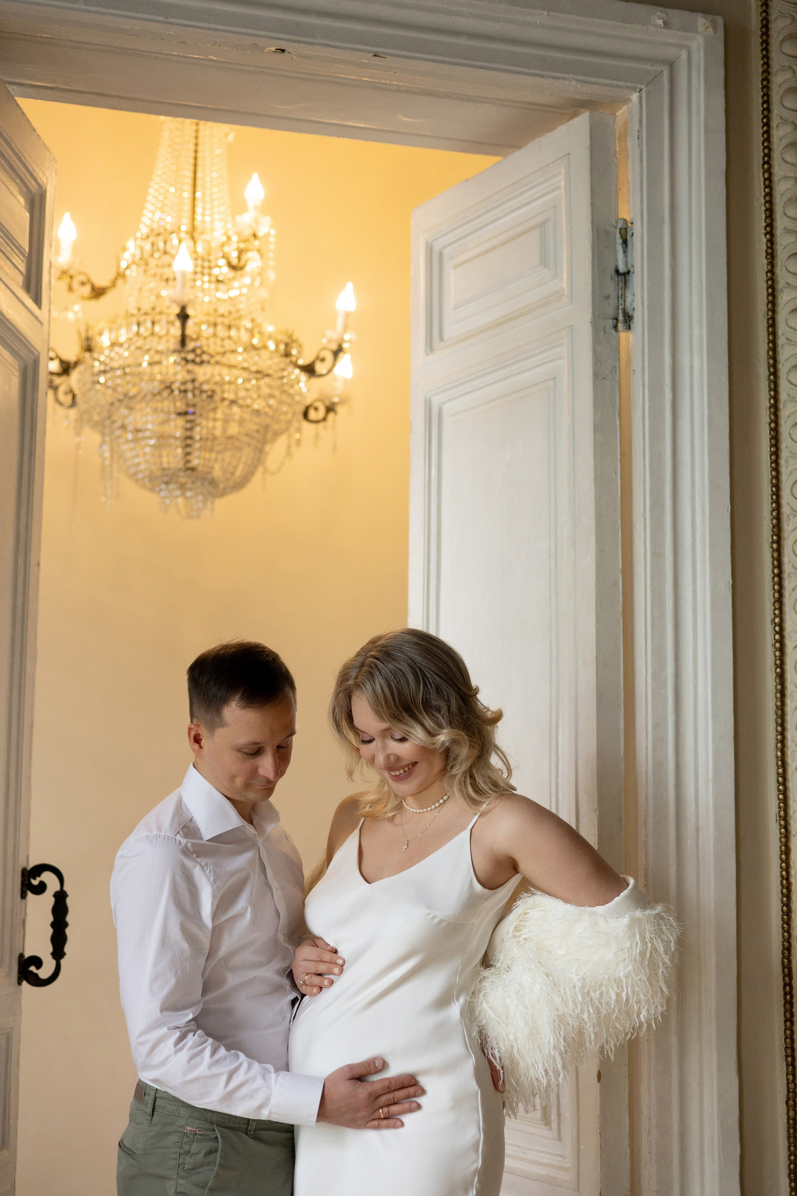 Ильяс и Юнна в историческом особняке. Семейный фотограф в Москве Марина Петра