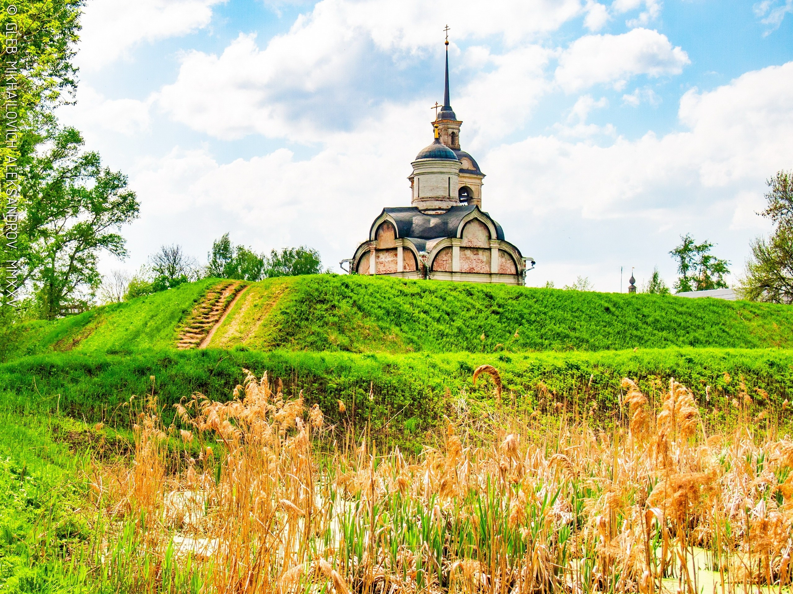 Ростов Великий. Храм Вознесения Господня (Исидора Блаженного на валах). Зодчество