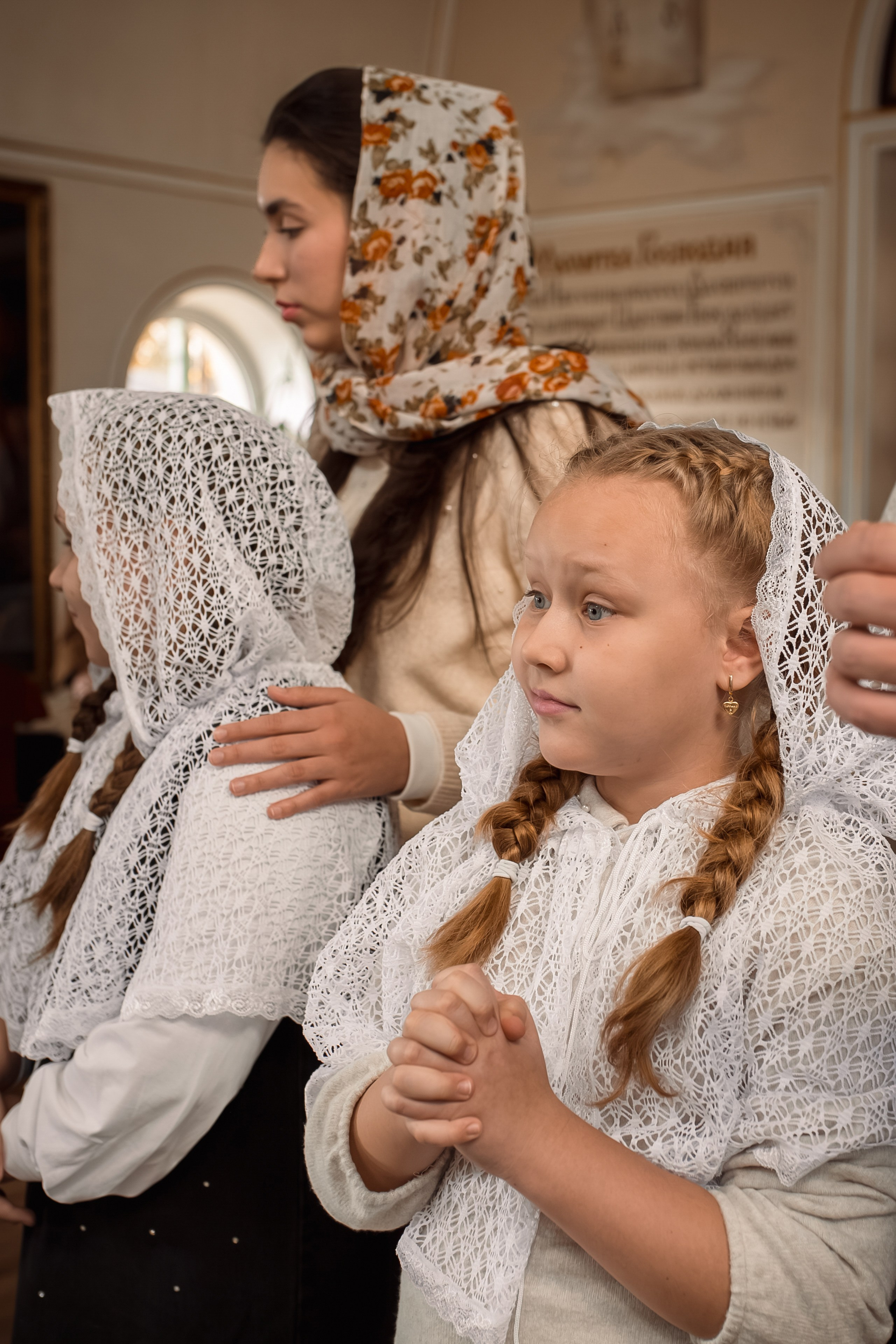 Крещение сестрёнок в храме священномученика Ермогена. Фотограф на Крещение и Венчание в Ташкенте