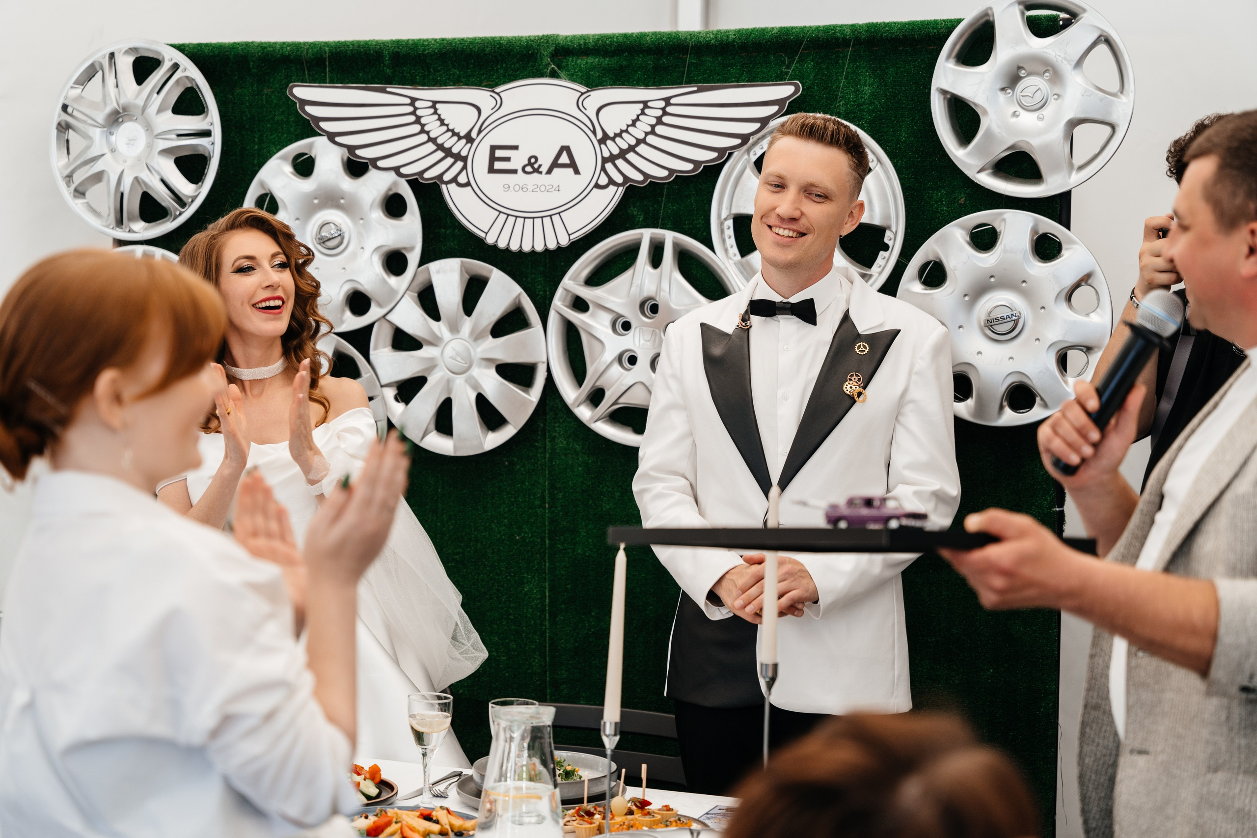 Анна & Евгений проект «Четыре свадьбы» на Пятнице. Свадебный фотограф Барнаул Алексей Павлов