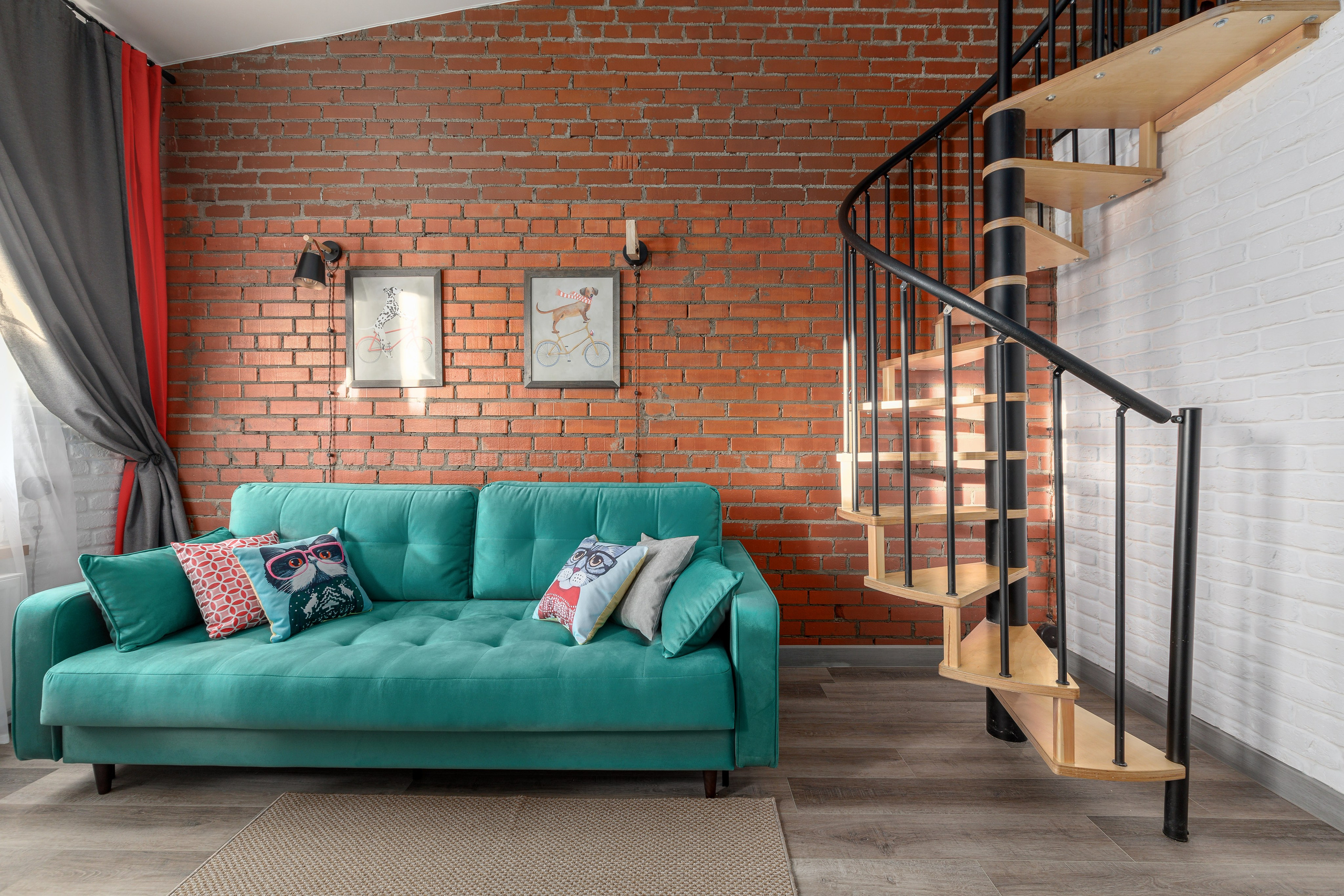 Студия, Полтавская ул