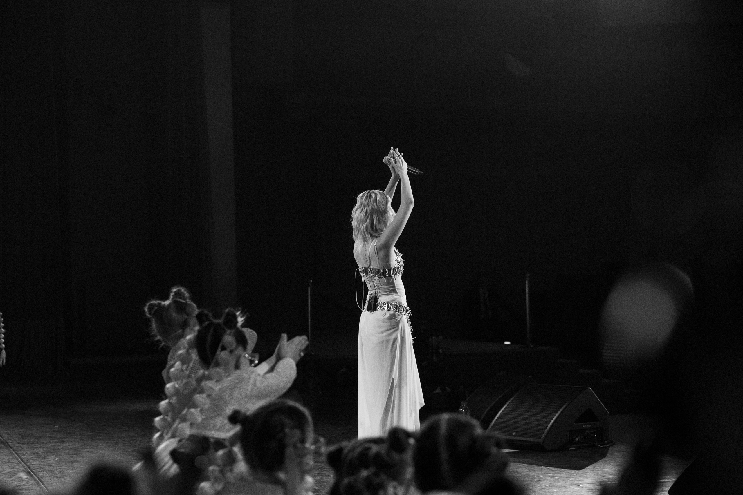 Закулисье. Гала-концерт Новые Имена в Кремлевском Дворце 30.03.26. Профессиональный фотограф в Москве | Заказать фотосессию и съемку