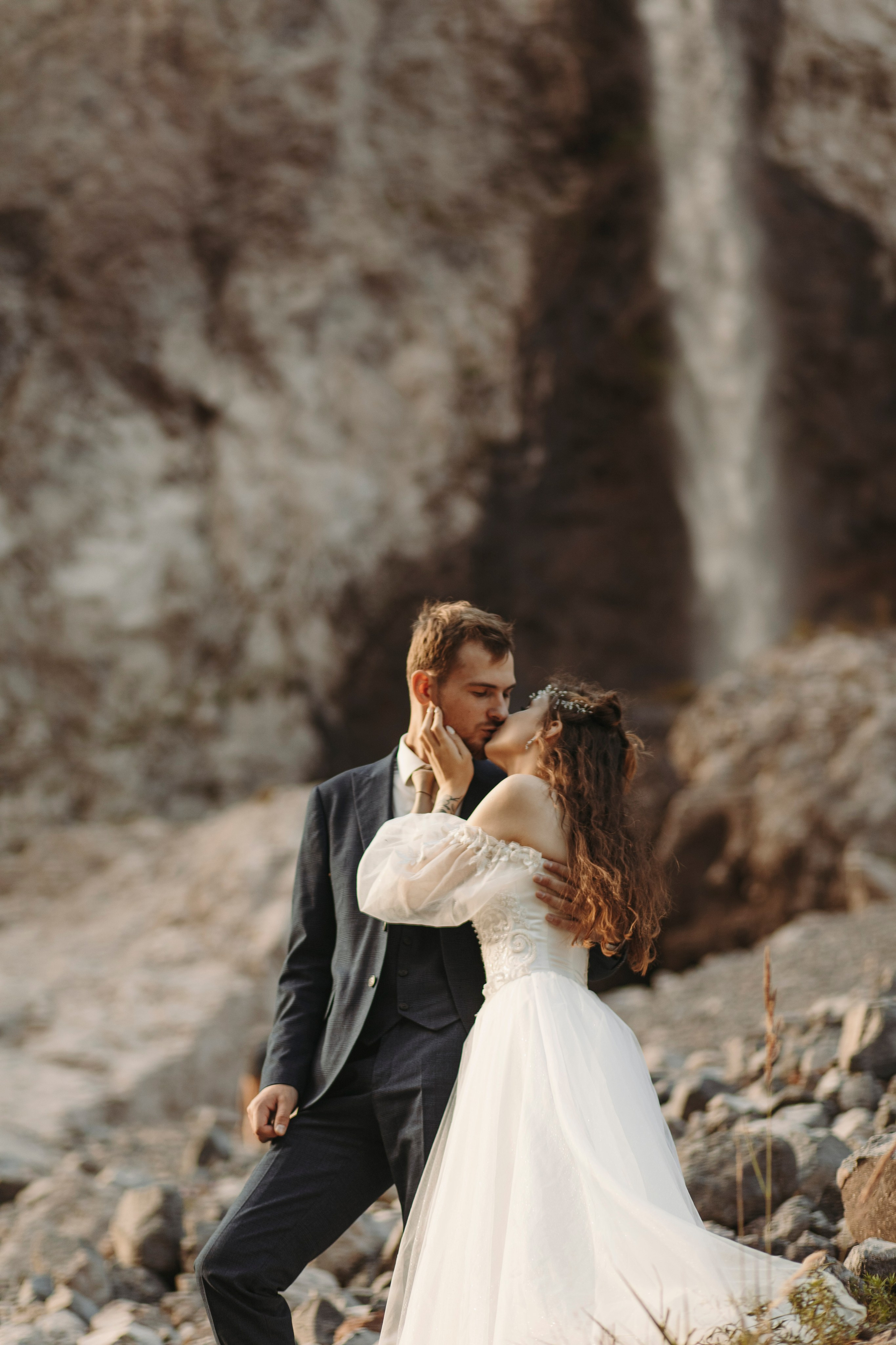 МЕЖДУ НЕБОМ И ЗЕМЛЕЙ. Фотограф Настя Конник | Пятигорск | Эльбрус | Домбай | Архыз | Видеограф КМВ