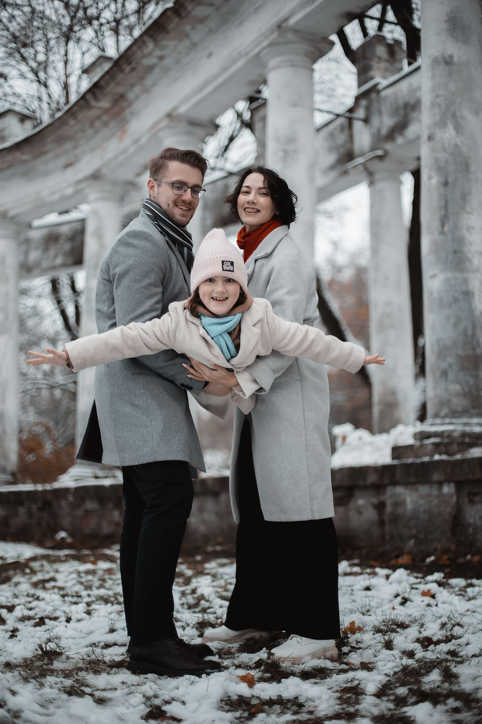 Семейная фотосессия в усадьбе Пехра-Яковлевское. Семейный, индивидуальный фотограф в Москве Ангели Марина