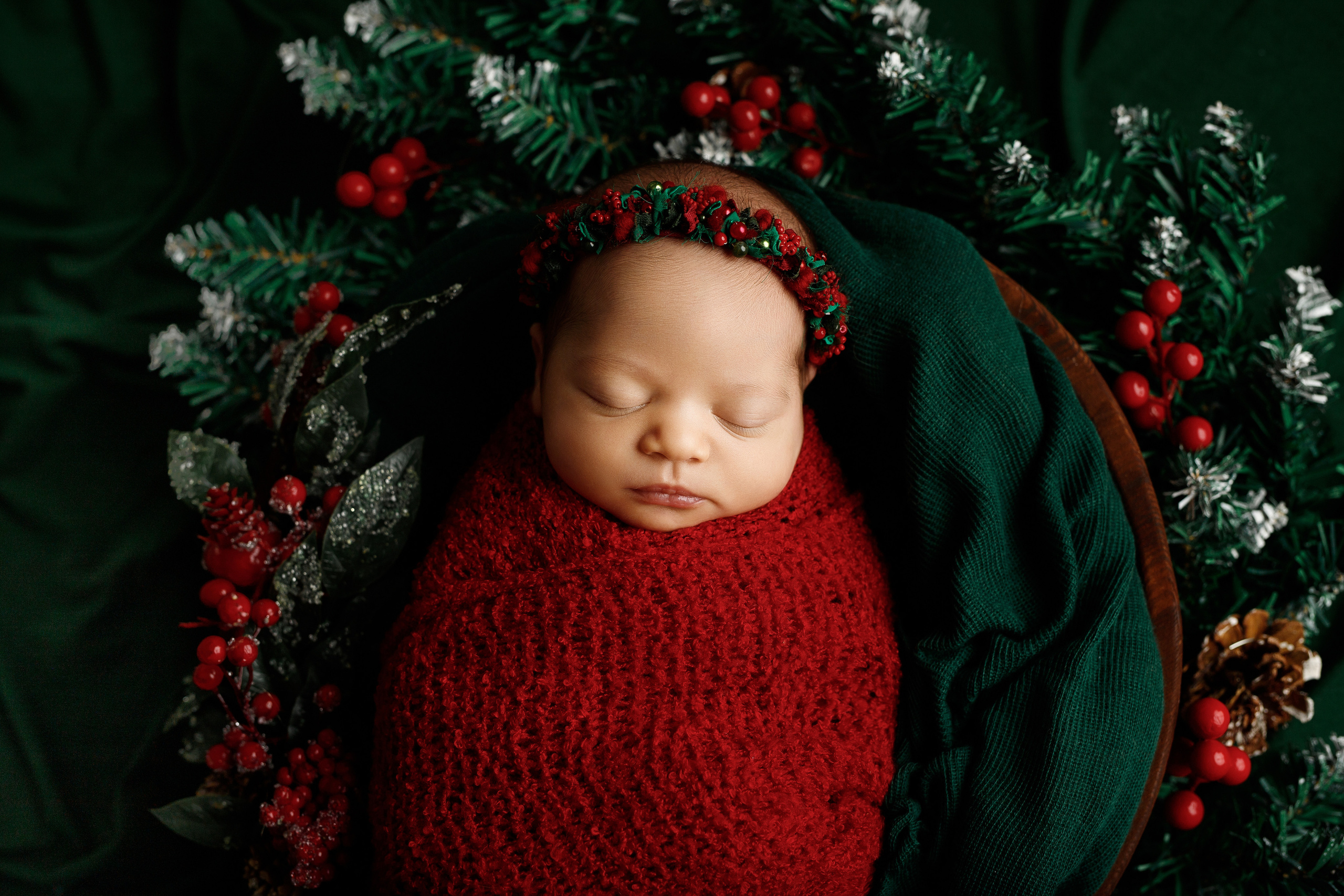 Фотосессия малыша Екатеринбург. Фотосессия новорождённого Екатеринбург. Фотограф newborn Екатеринбург. Фотограф новорожденных Екатеринбург. Фотограф Екатеринбург. Фотосессия Екатеринбург. Фотосессия под ключ Екатеринбург 