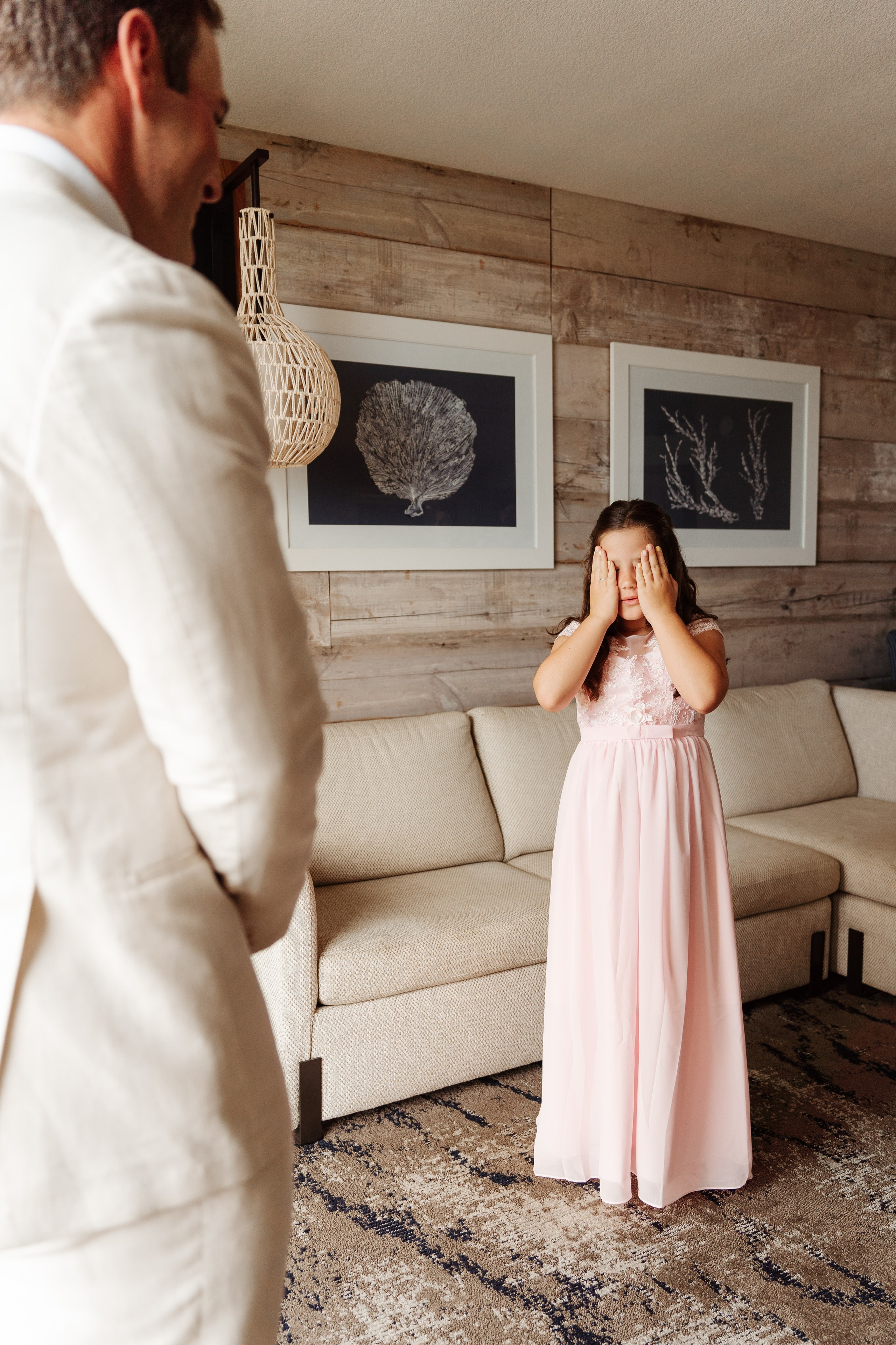 2025-08-16_BryanAmber. Ретушер Зенькевич Света