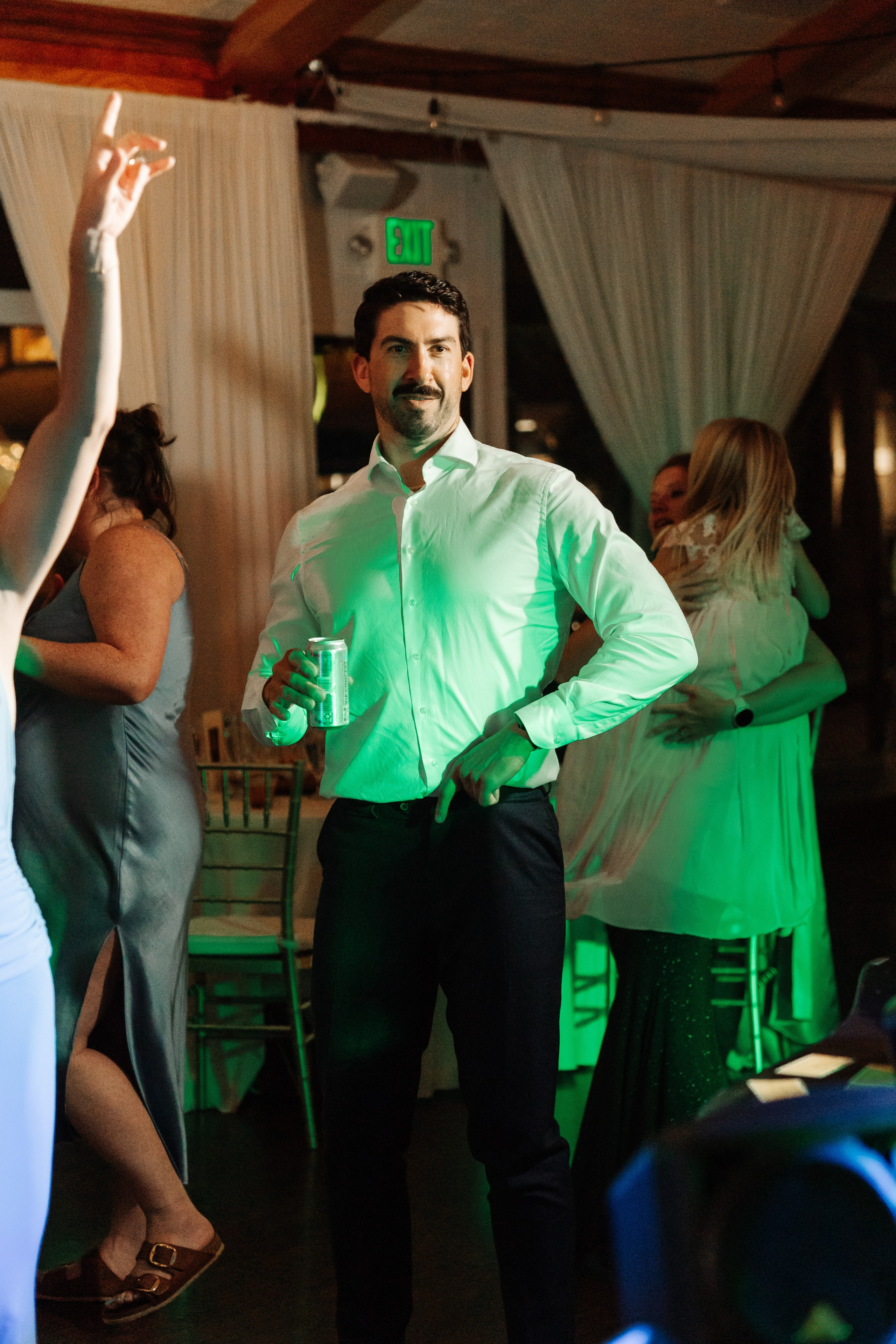 2025-08-16_BryanAmber. Ретушер Зенькевич Света