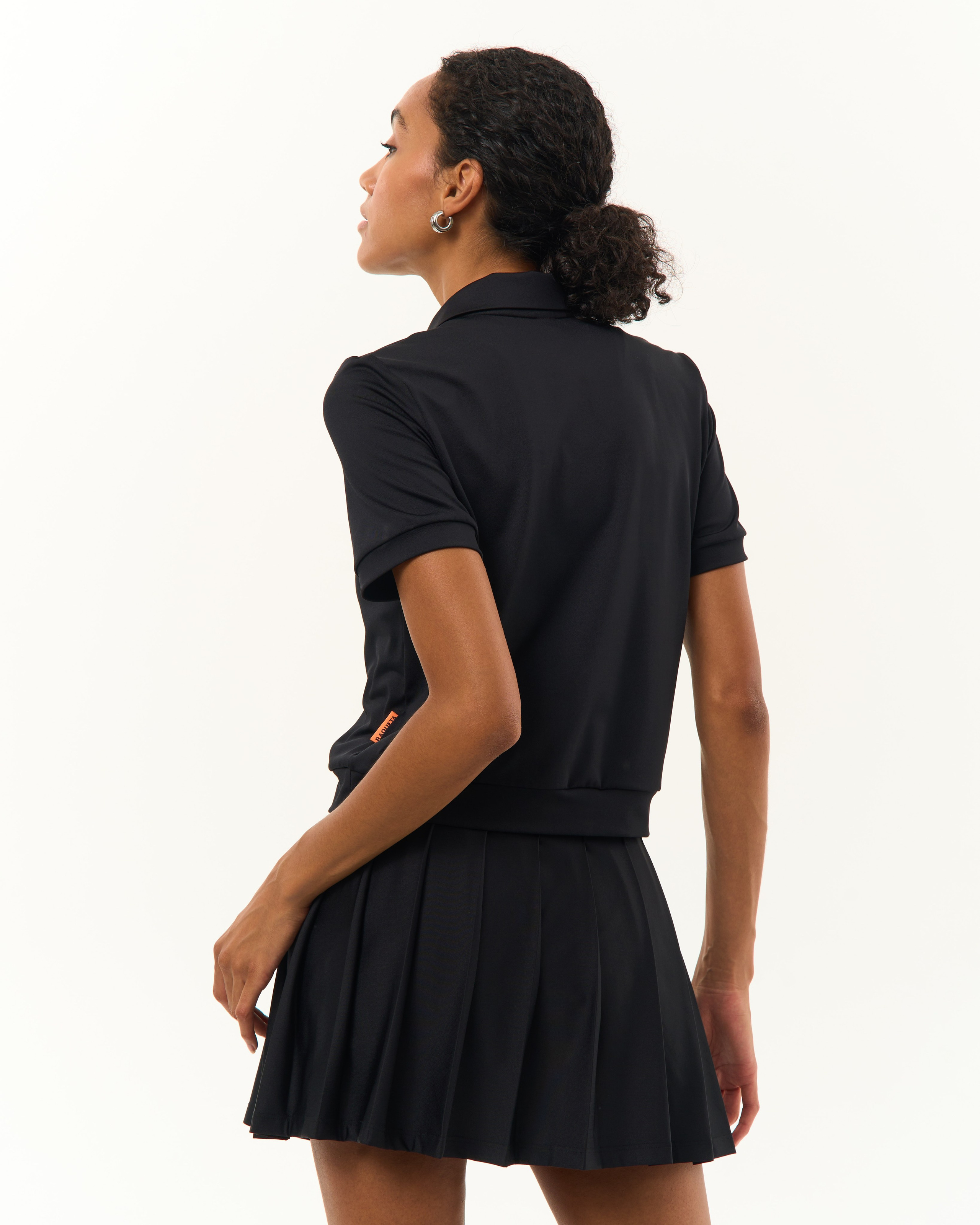 RAQUETA. 595 Production