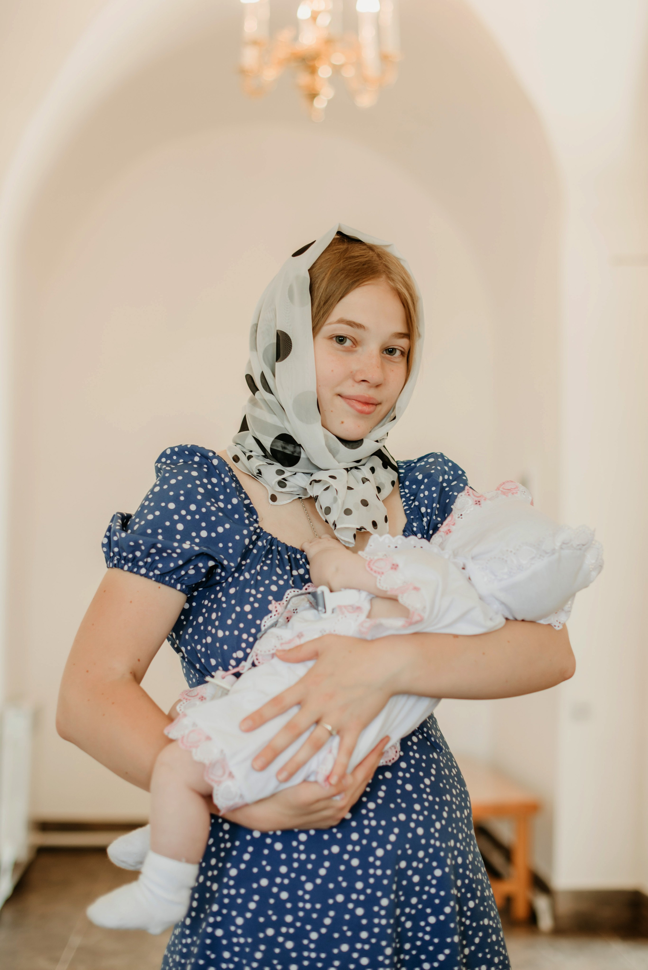 Таинство крещения Василисы. Свадебный, семейный и портретный фотограф в Суворове Анастасия Седыкин