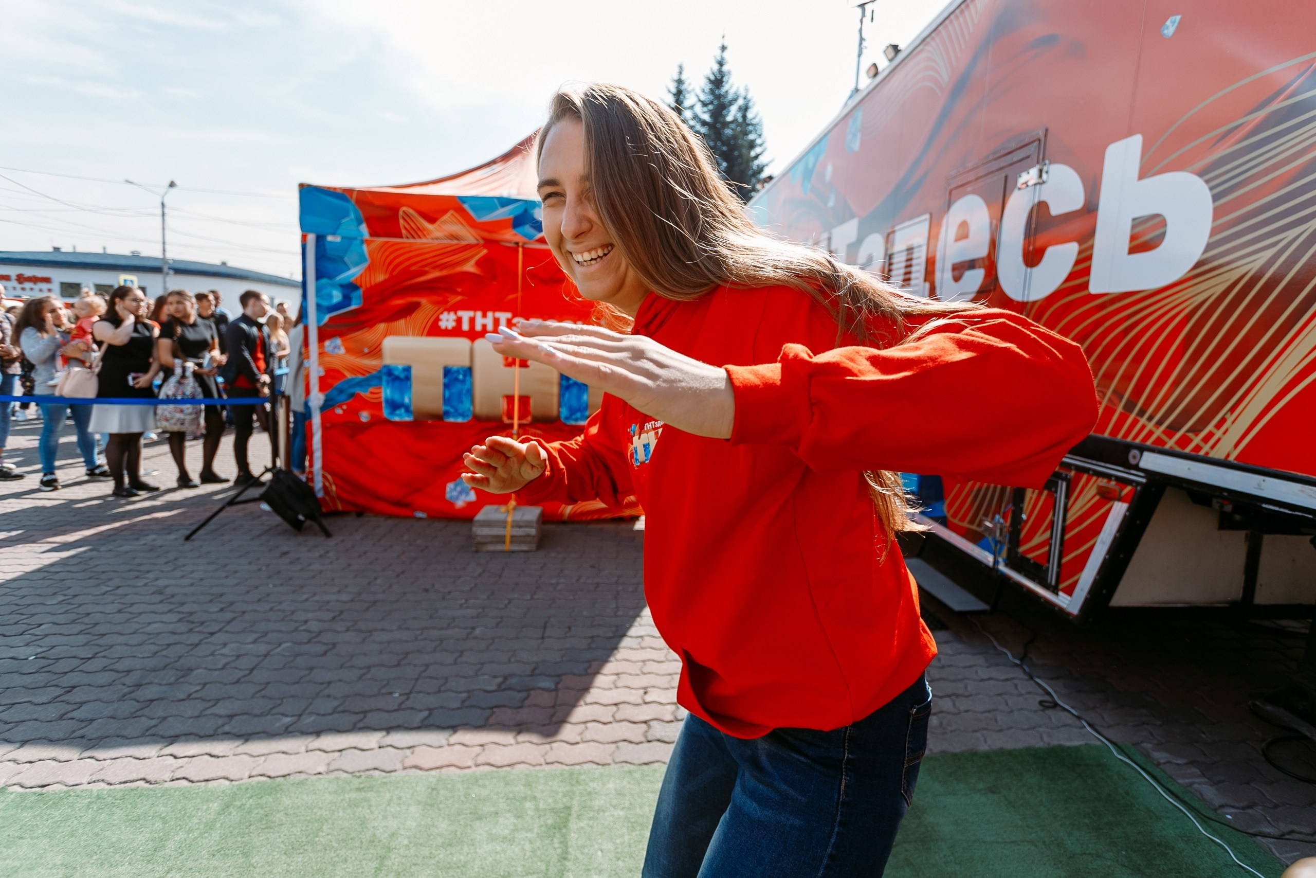 Попади на ТНТ @ Театральная площадь. Репортажный фотограф Максим Полянский. Москва, Санкт-Петербург, Красноярск