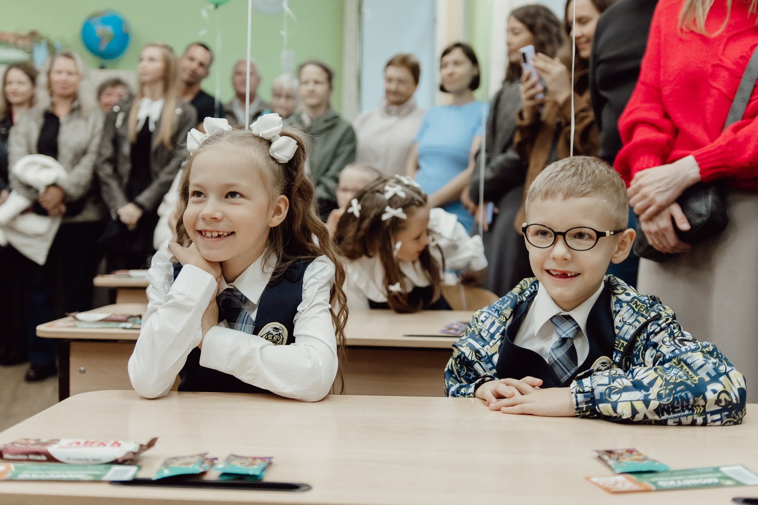 1 сентября 1 «Б» класса. Фотограф в Кирове и Кирово-Чепецке Валерия Шиляева