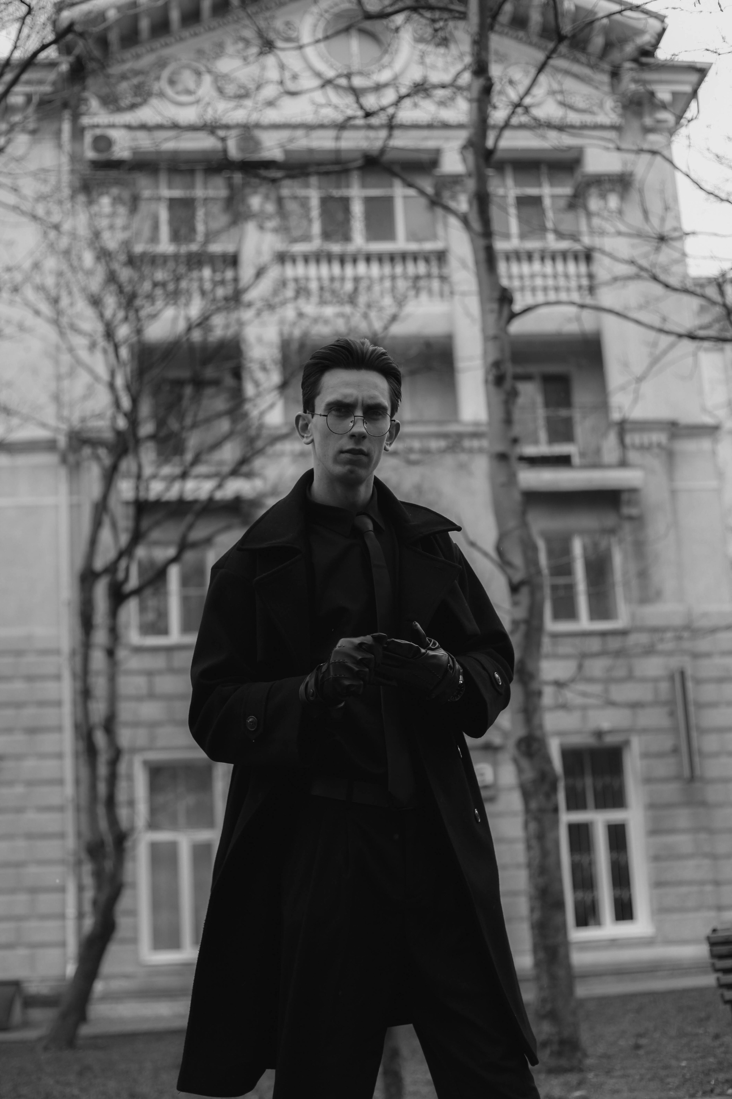 «Любовь всмятку: чувства не для всех». Уличный фотограф Города N