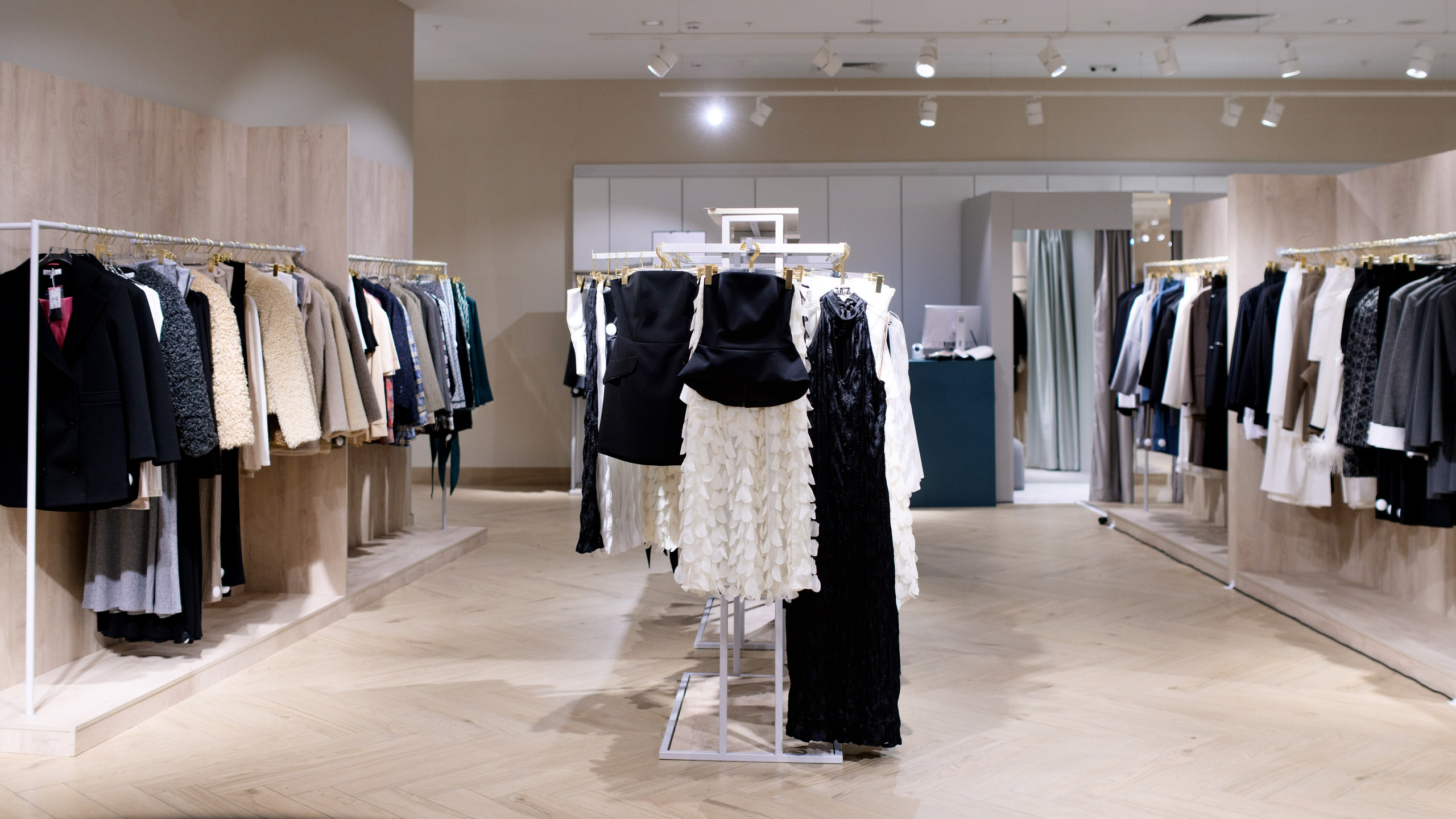 FАБРИКА grand opening. Свадебный фотограф в Минске